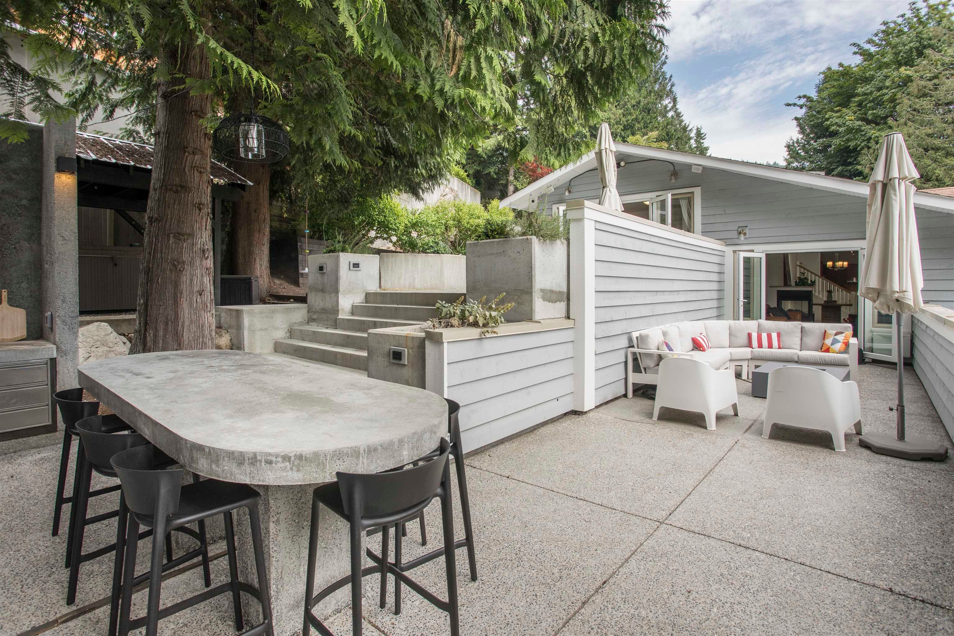 5770 Primrose Place, West Vancouver, V7W 2V3 — photo 3