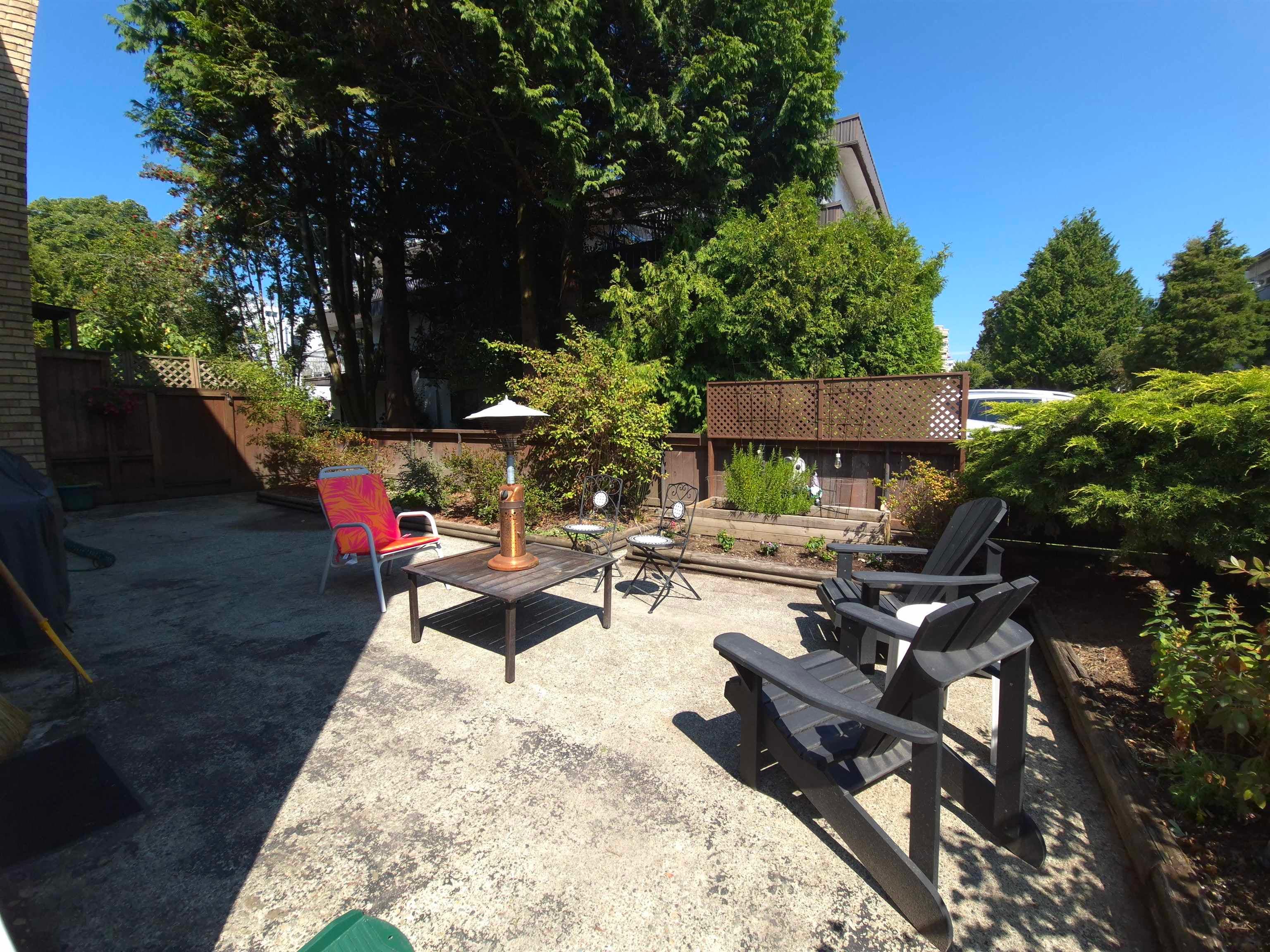 106 - 15265 Roper Avenue, White Rock, V4B 2E9 — photo 3