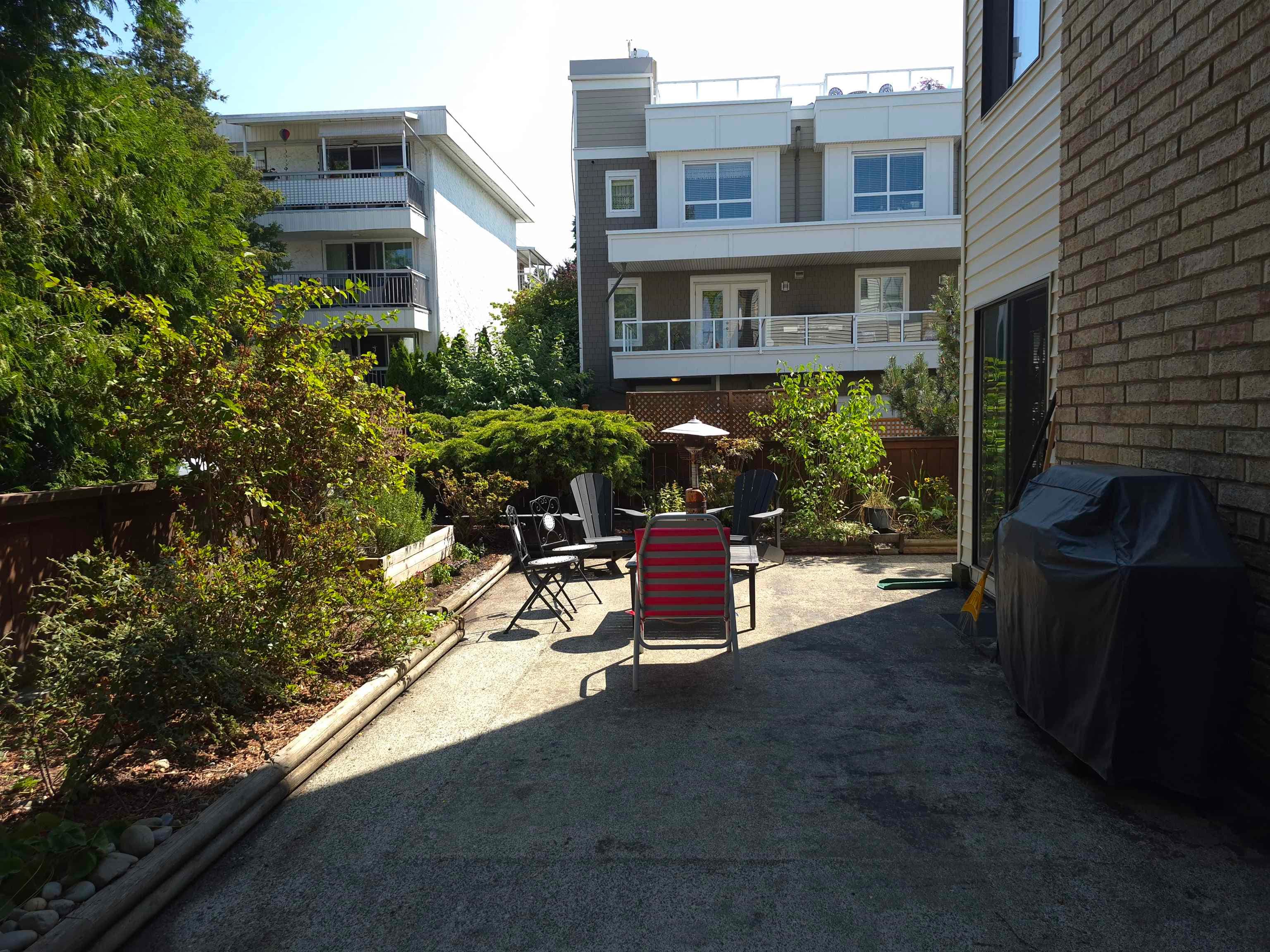 106 - 15265 Roper Avenue, White Rock, V4B 2E9 — photo 4