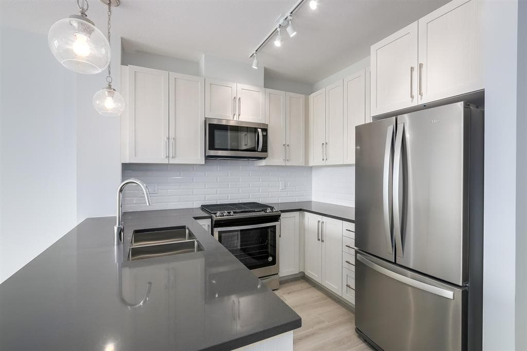 316 - 2960 151 Street, White Rock, V4P 0G3 — photo 3