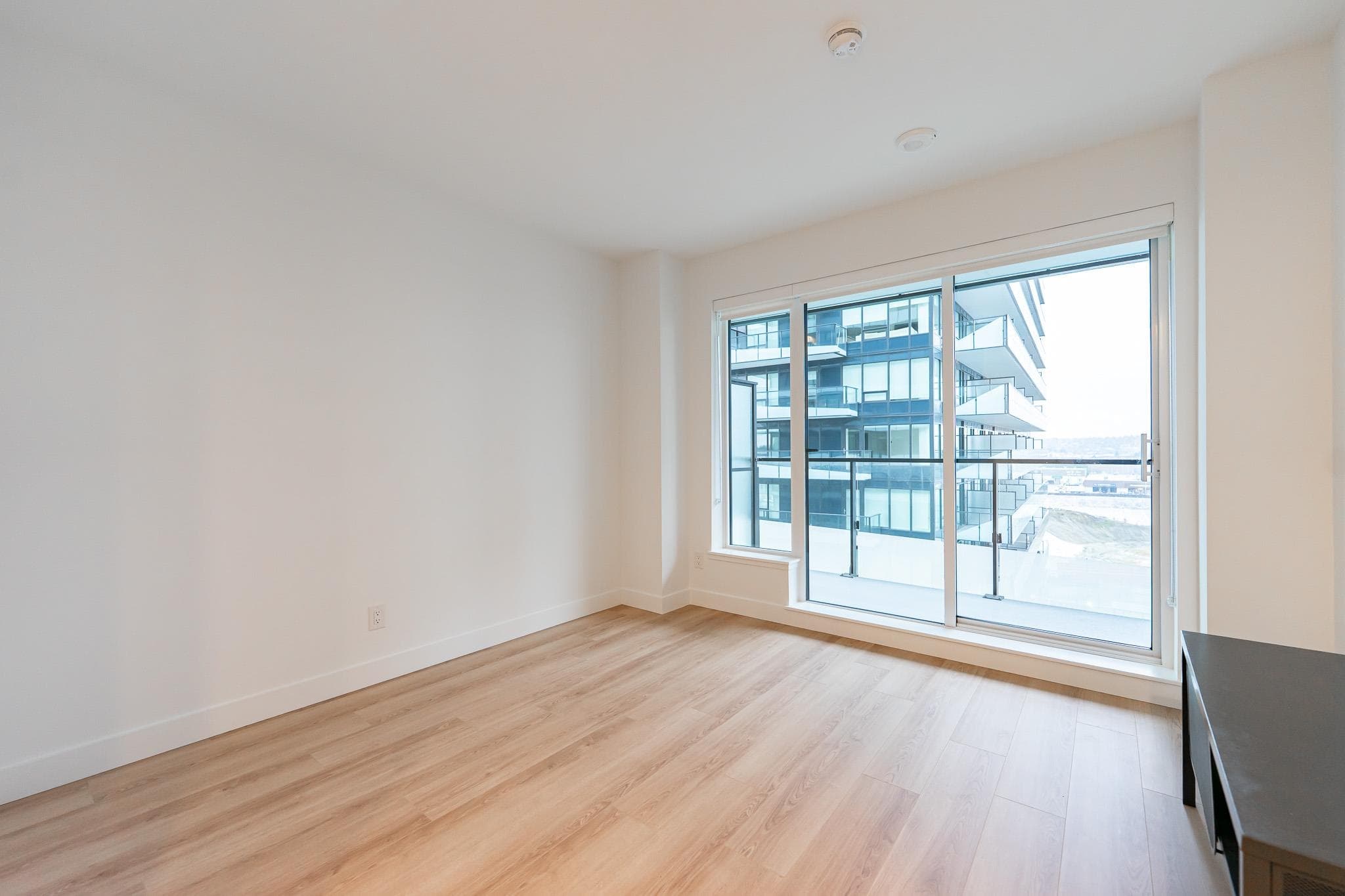 902 - 7977 Lansdowne Road, Richmond, V6X 0X7 — photo 2