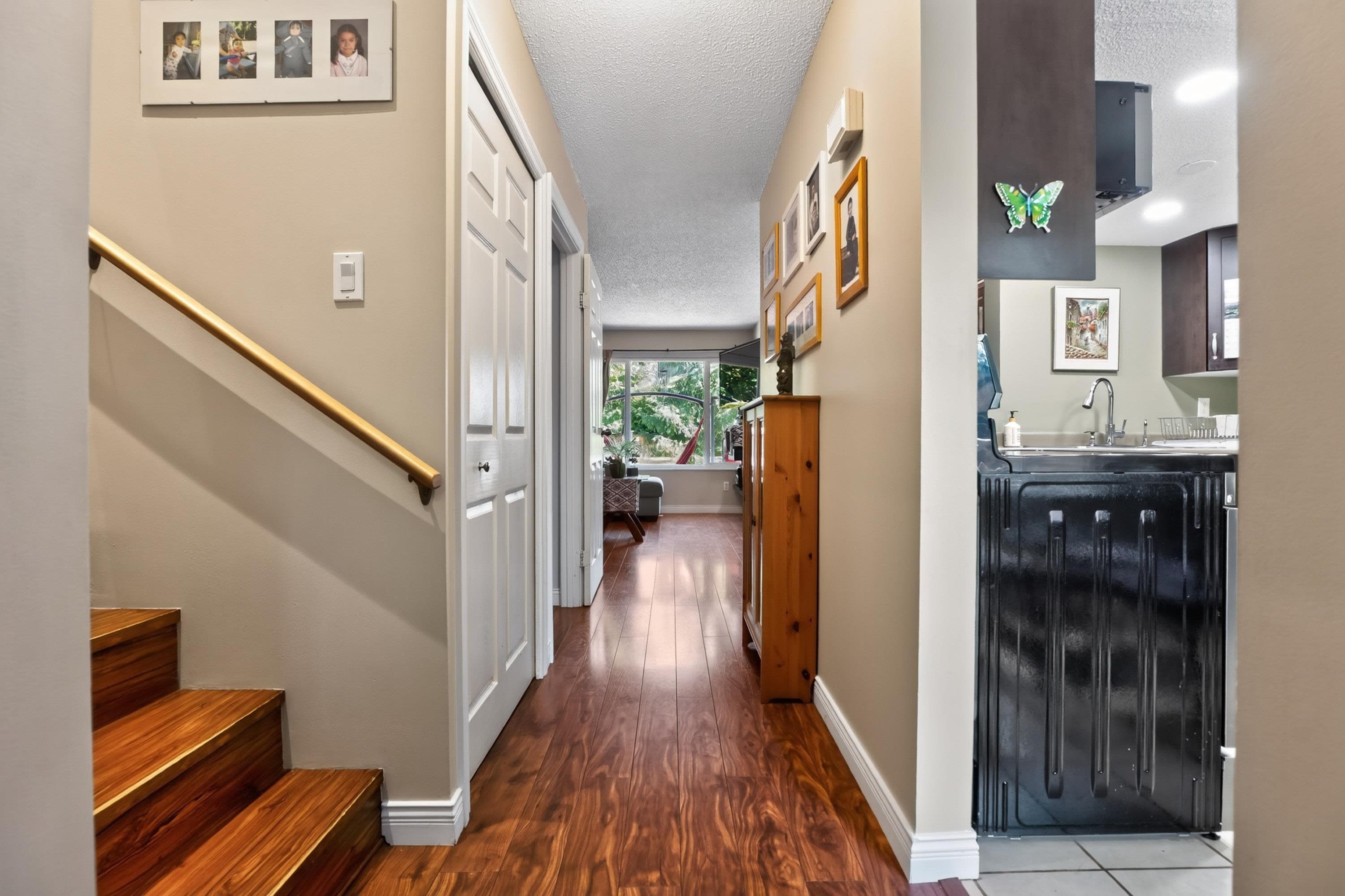 461 Carlsen Place, Port Moody, V3H 4A1 — photo 5