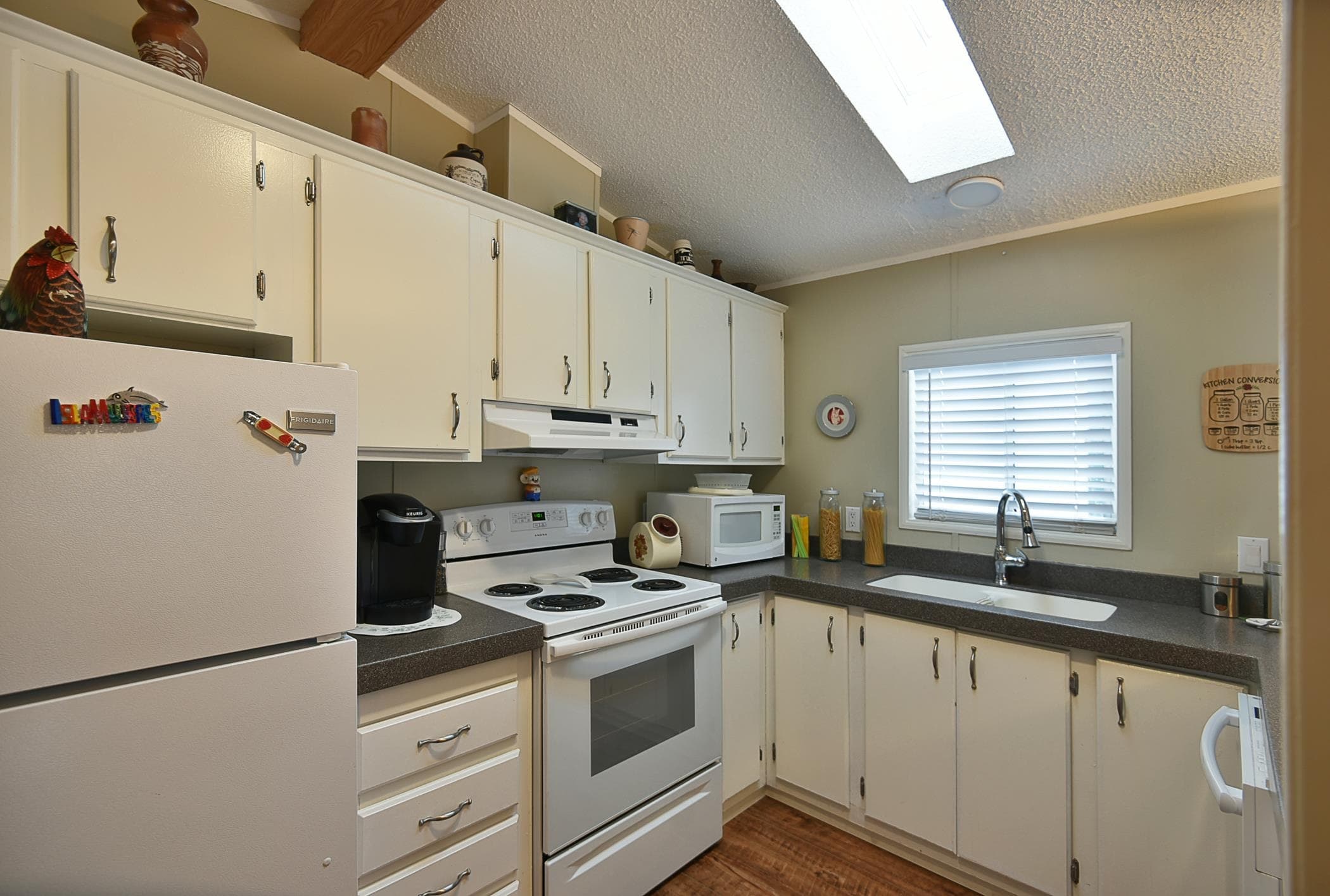 12 - 5575 Mason Road, Sechelt, V7Z 0K9 — photo 4