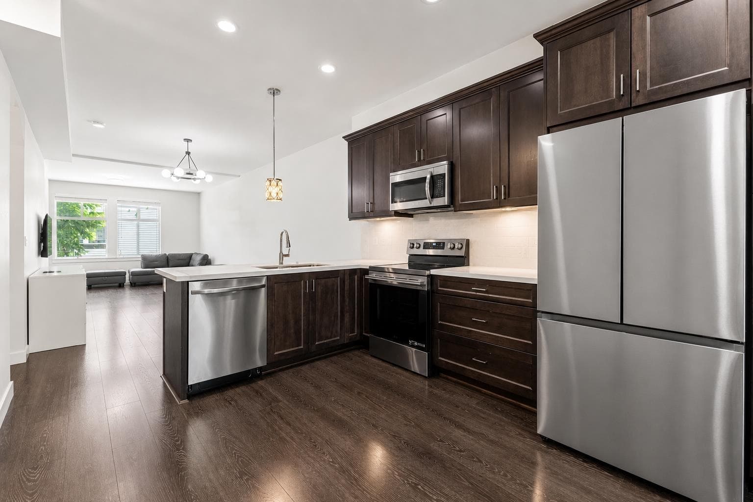22 - 14271 60 Avenue, Surrey, V3X 2N4 — photo 2