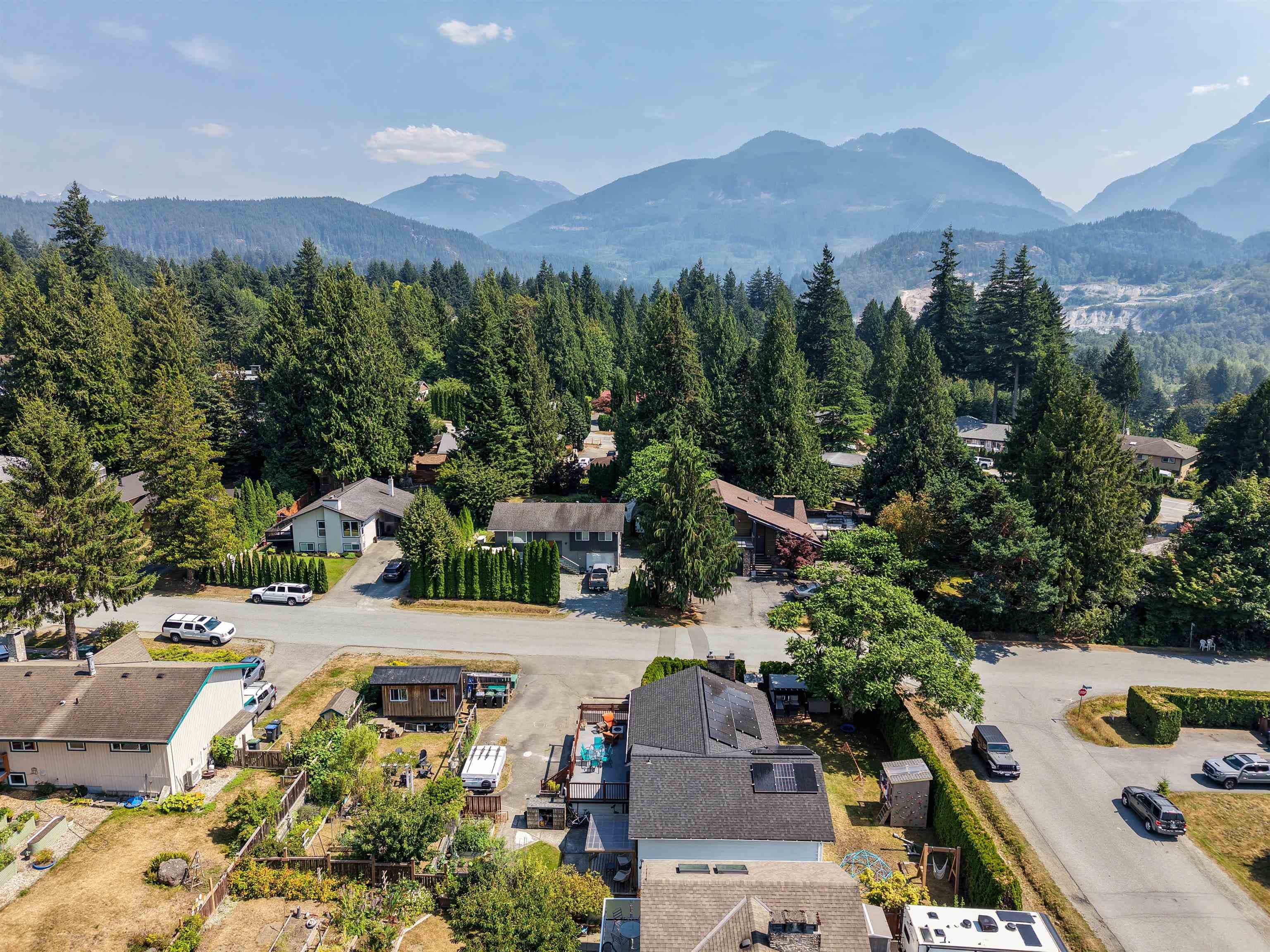 40256 Ayr Drive, Squamish, V0N 1T0 — photo 4
