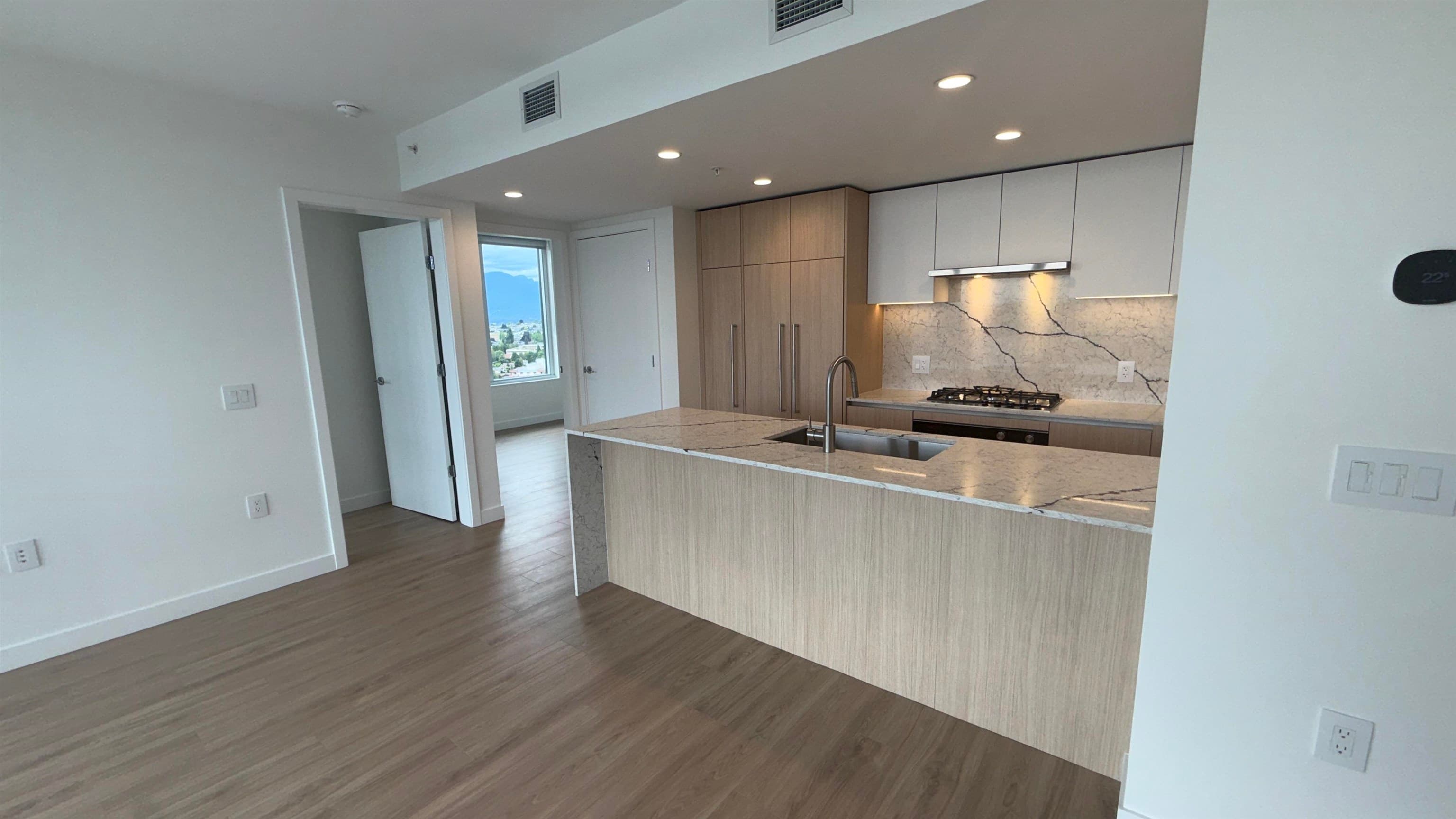 3108 - 2135 Springer Avenue, Burnaby, V5B 0C1 — photo 3