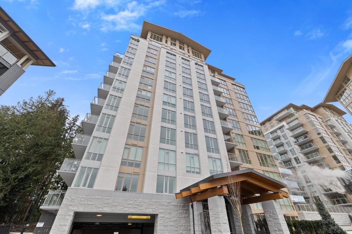 204 - 2325 Emery Court, North Vancouver