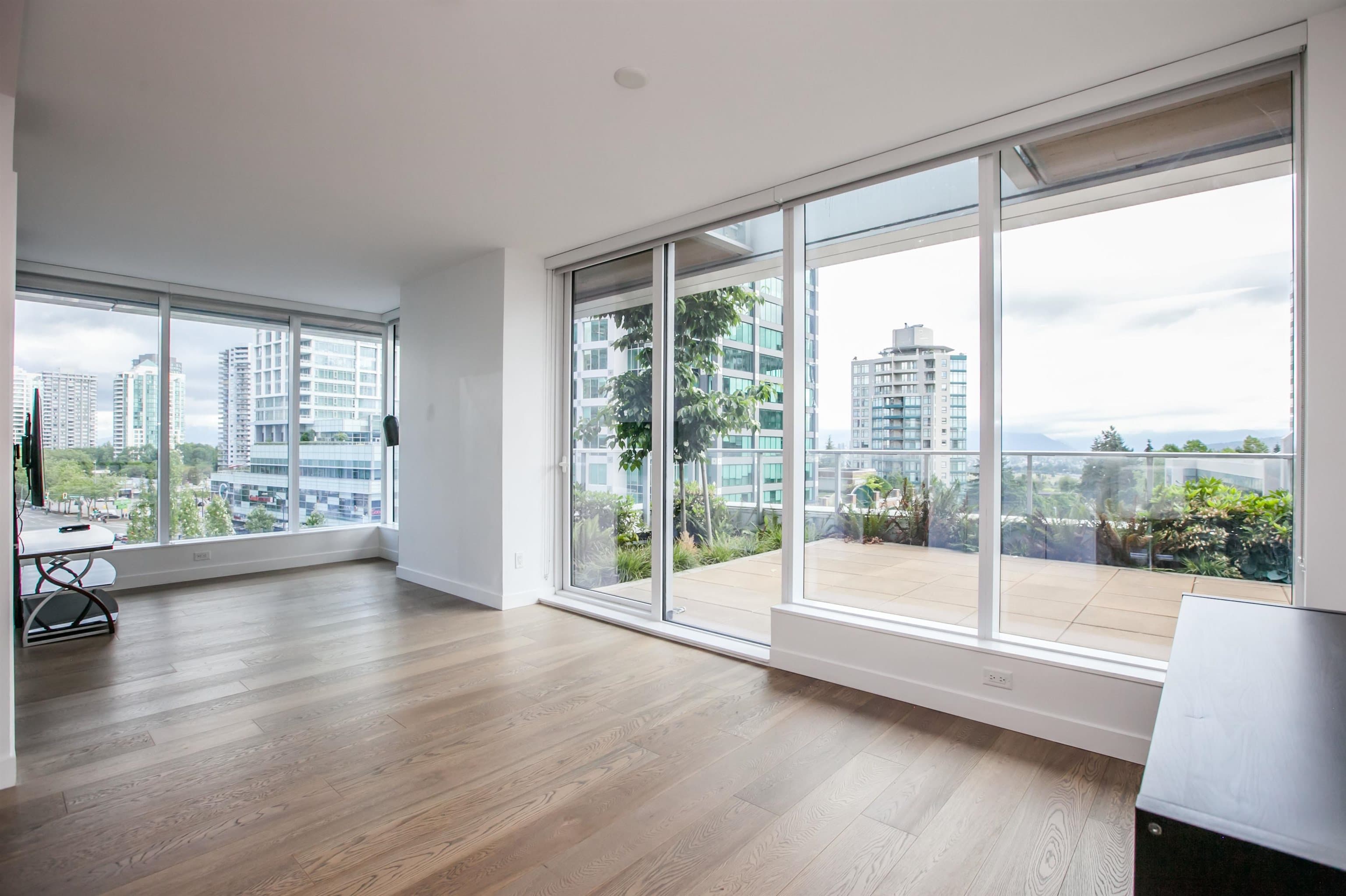 406 - 6000 Mckay Avenue, Burnaby, V5H 0K2 — photo 3