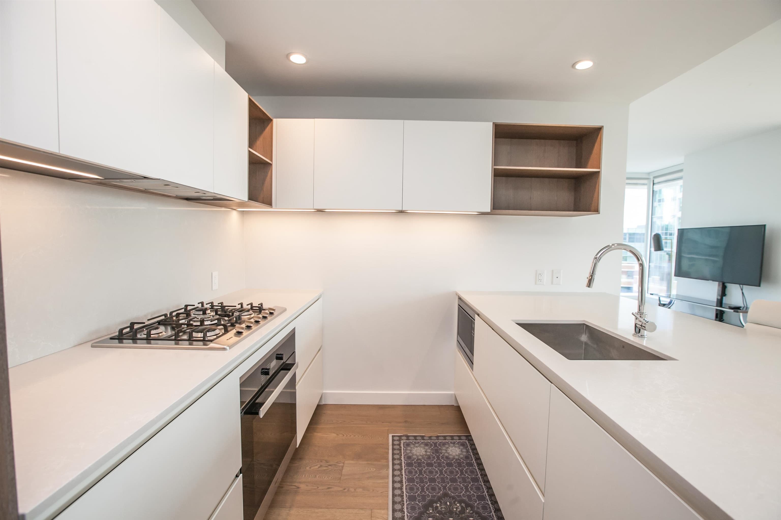 406 - 6000 Mckay Avenue, Burnaby, V5H 0K2 — photo 5
