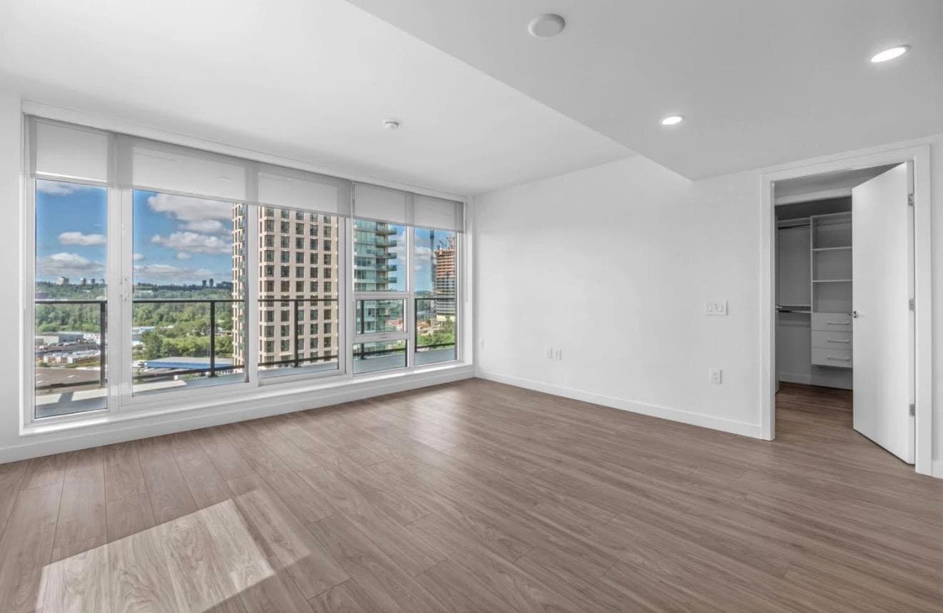 2135 Springer Avenue, Burnaby, V5B 0C1 — photo 3
