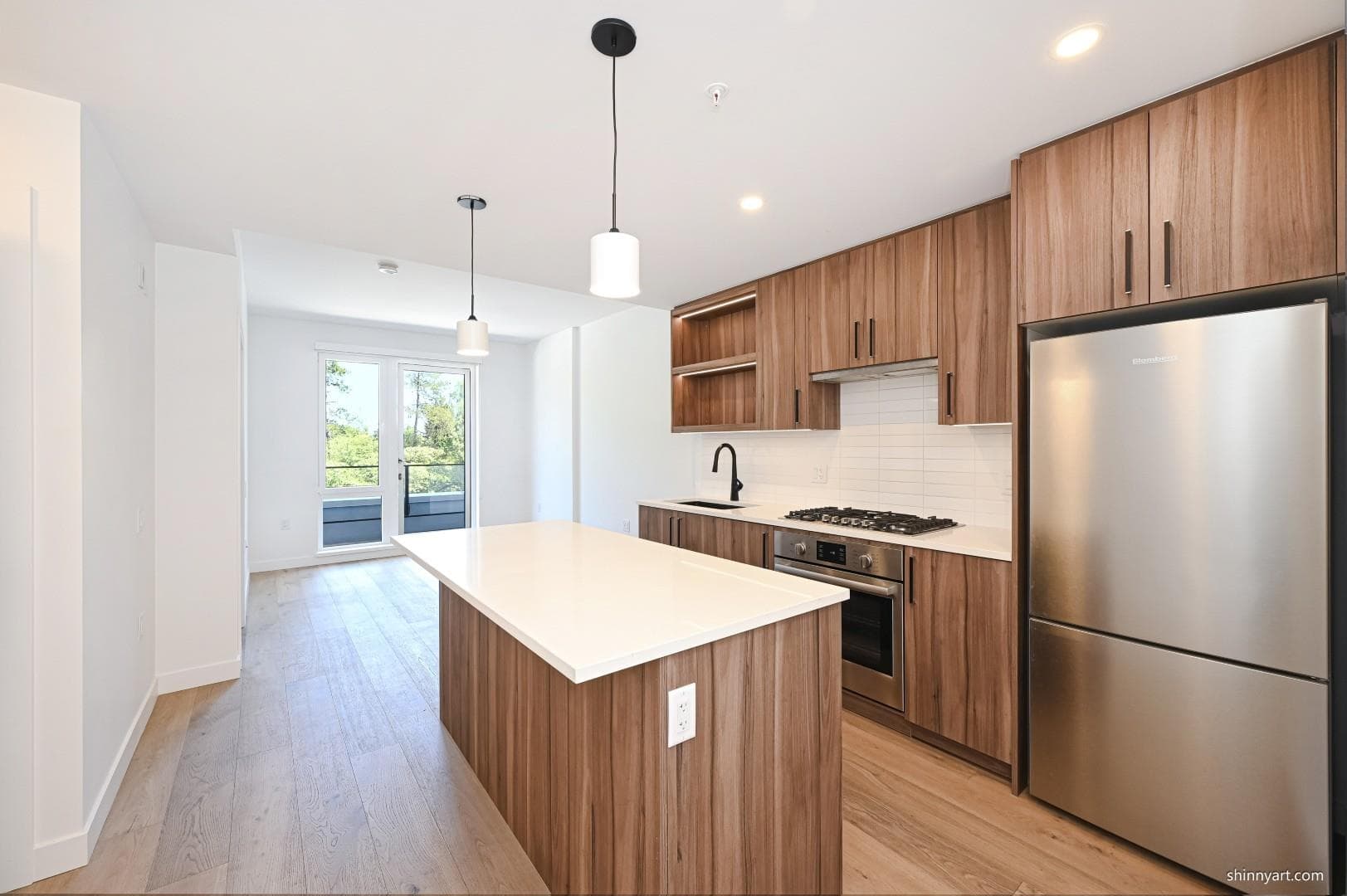 2xx - 6859 Cambie Street, Vancouver, V6P 3H1 — photo 2