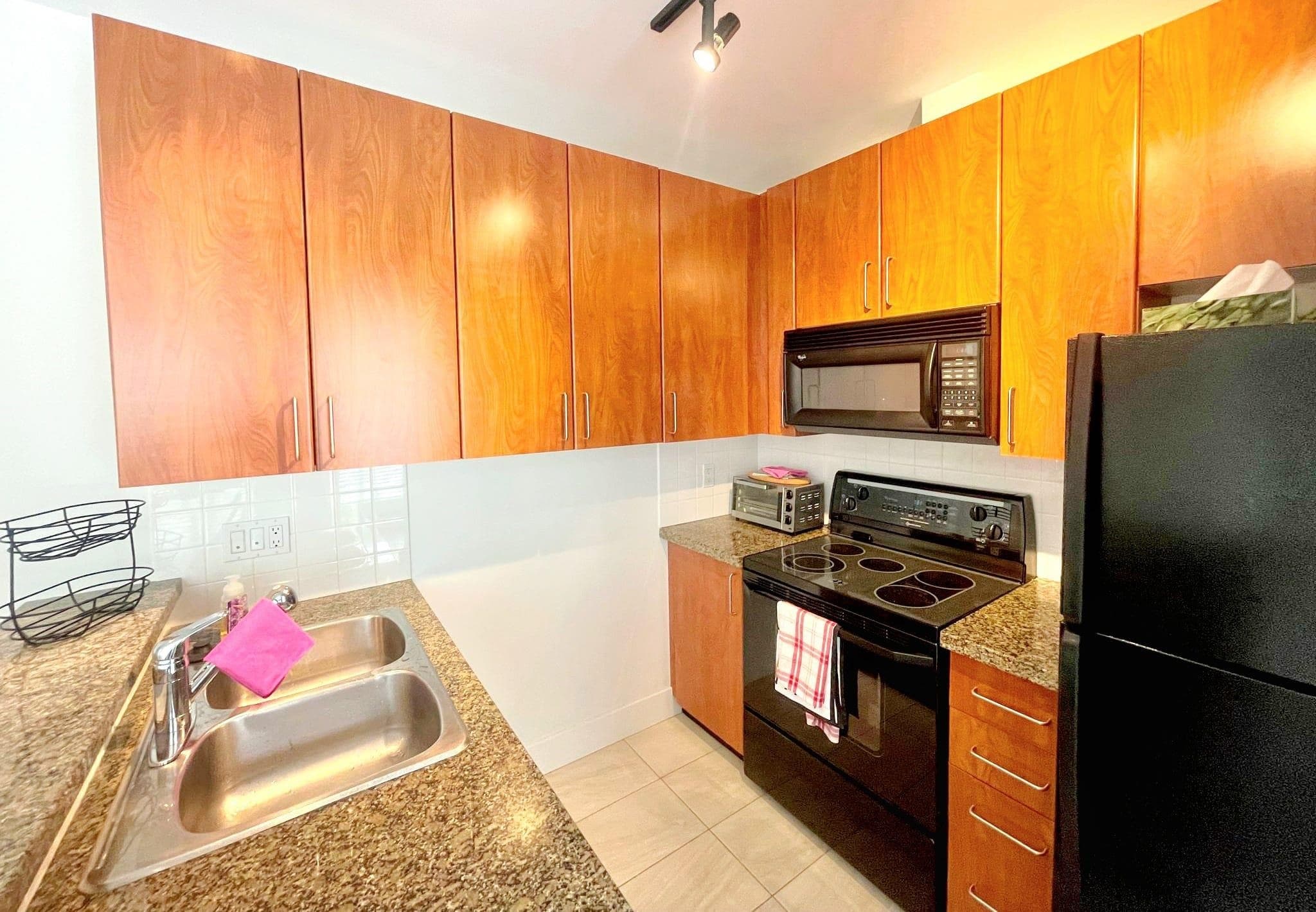 2680 Arbutus Street, Vancouver, V6J 5L8 — photo 2