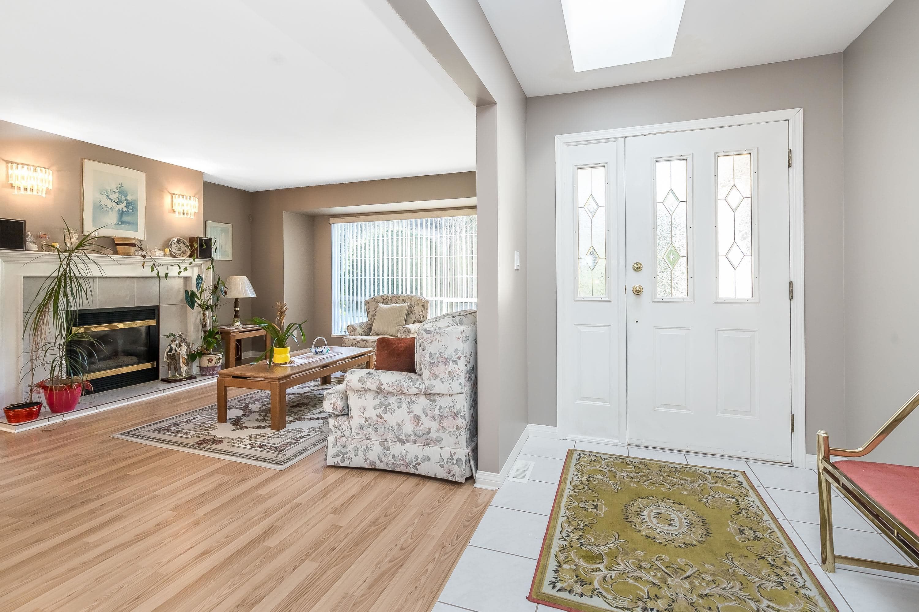 1035 King George Boulevard, Surrey, V4A 9S7 — photo 5