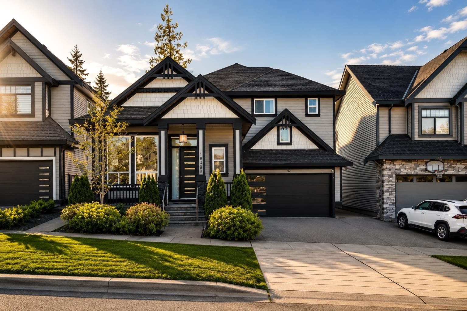 18080 67 Avenue, Surrey, V3S 8C3 — photo 1