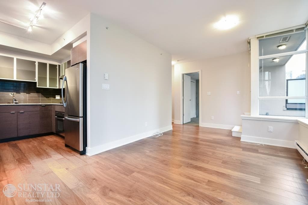 706 - 988 Richards Street, Vancouver, V6B 8R2 — photo 4