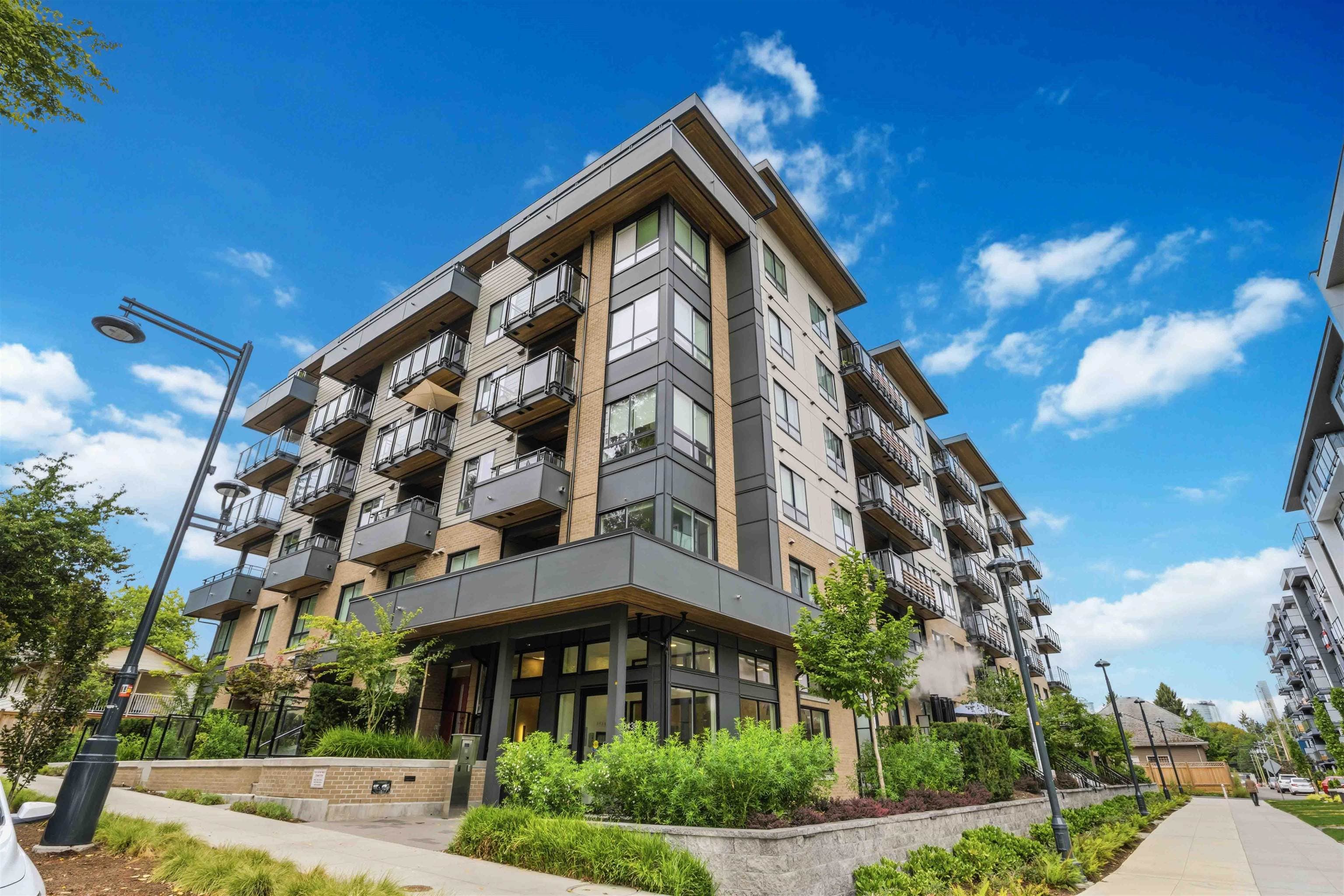 403 - 13439 94a Avenue, Surrey, V3V 0G9 — photo 1