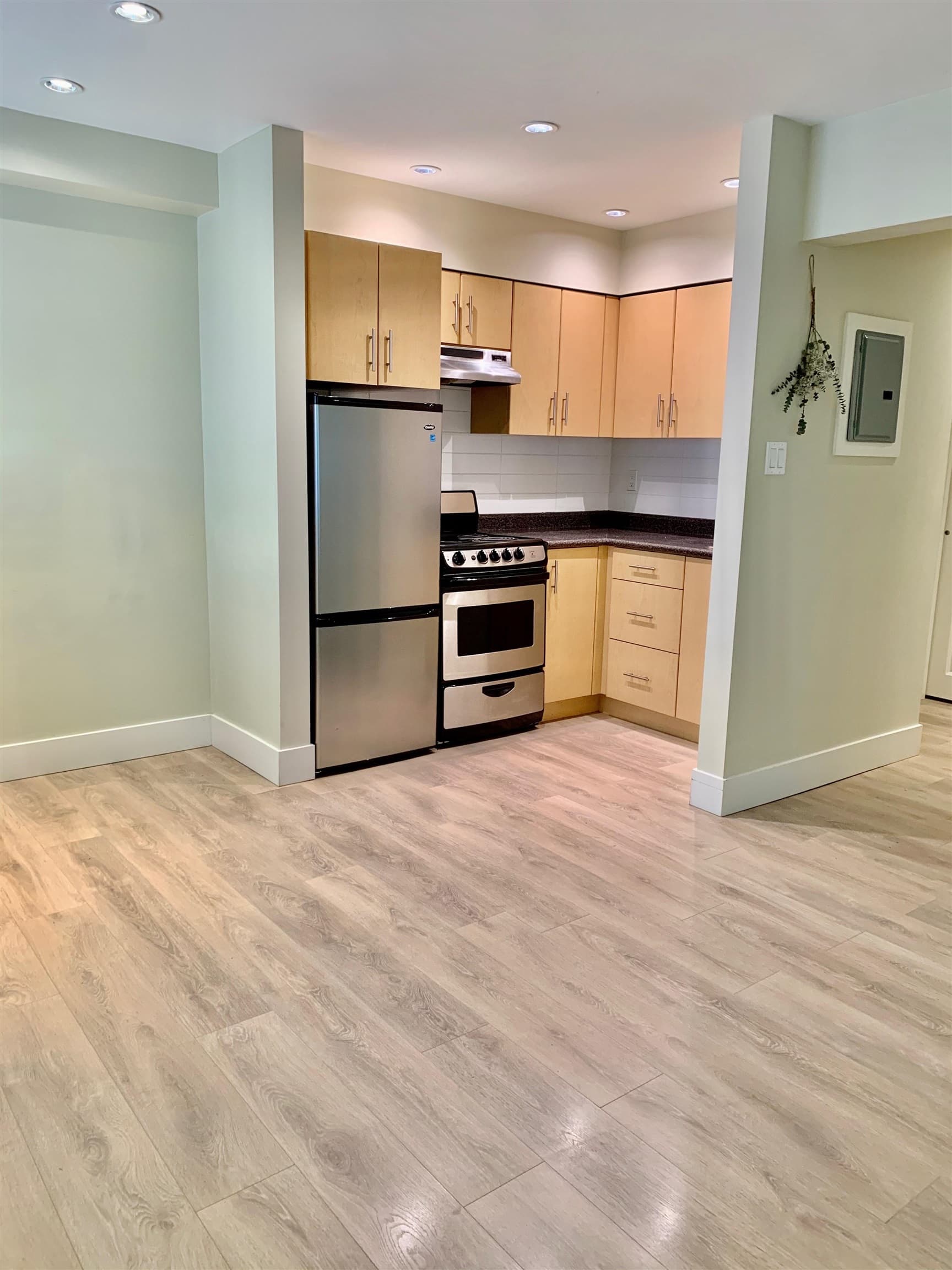 1xx - 8635 Fremlin Street, Vancouver
