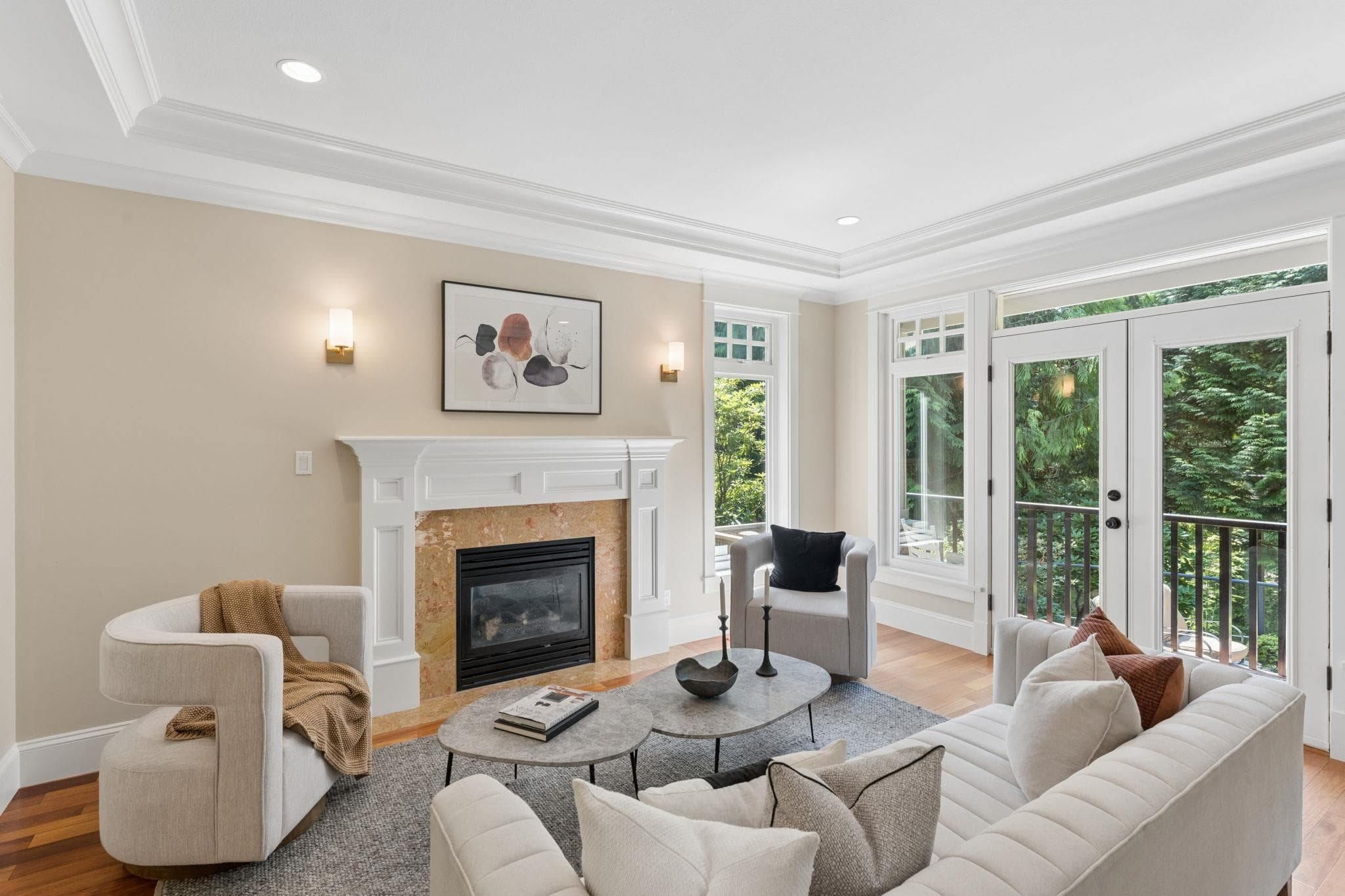 4904 Chalet Place, North Vancouver, V7R 4X4 — photo 5