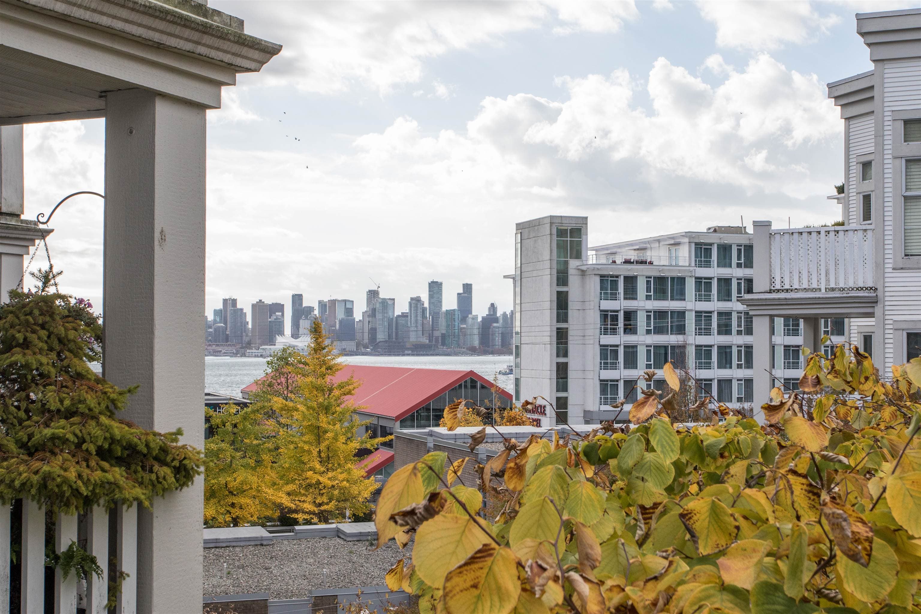 313 - 147 E 1st Street, North Vancouver, V7L 1B2 — photo 1