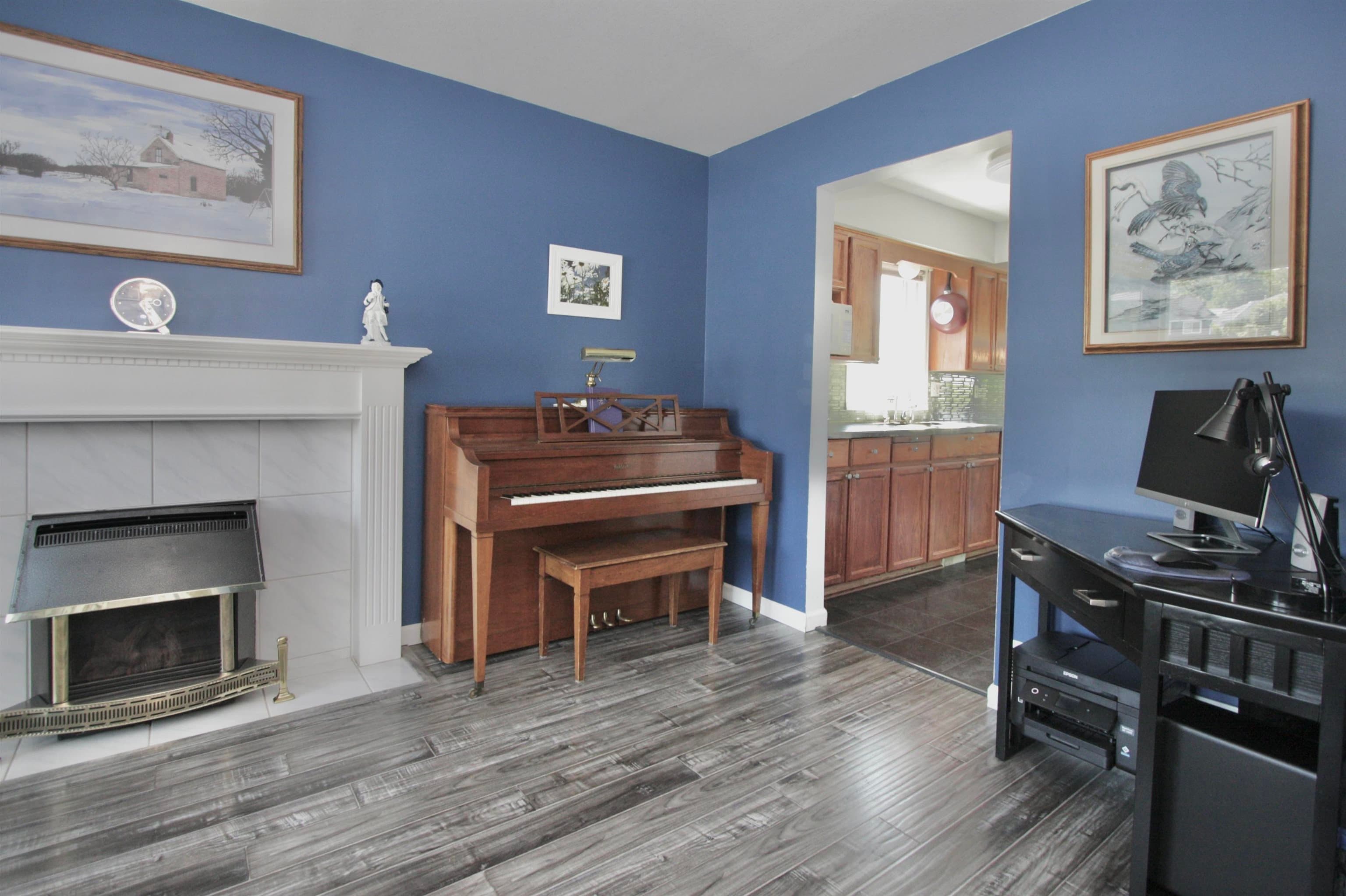 3911 Waterton Crescent, Abbotsford, V3G 1J9 — photo 4