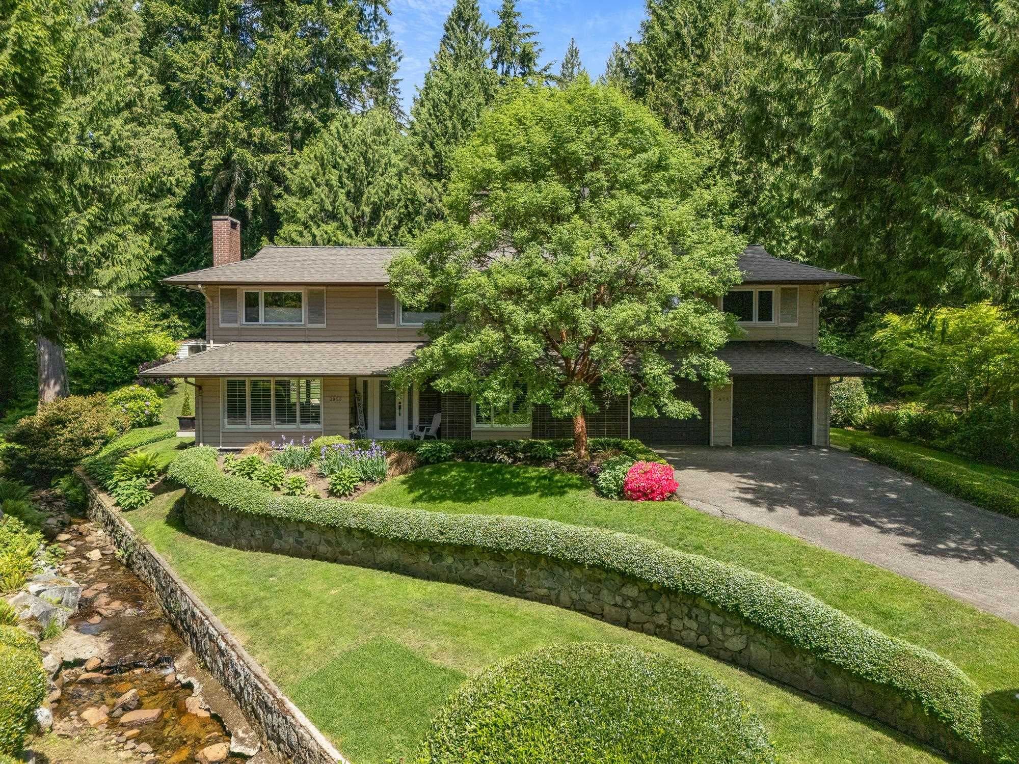 3955 Viewridge Place, West Vancouver