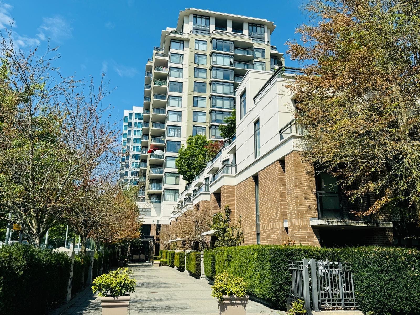 505 - 6351 Buswell Street, Richmond, V6Y 0A4 — photo 1