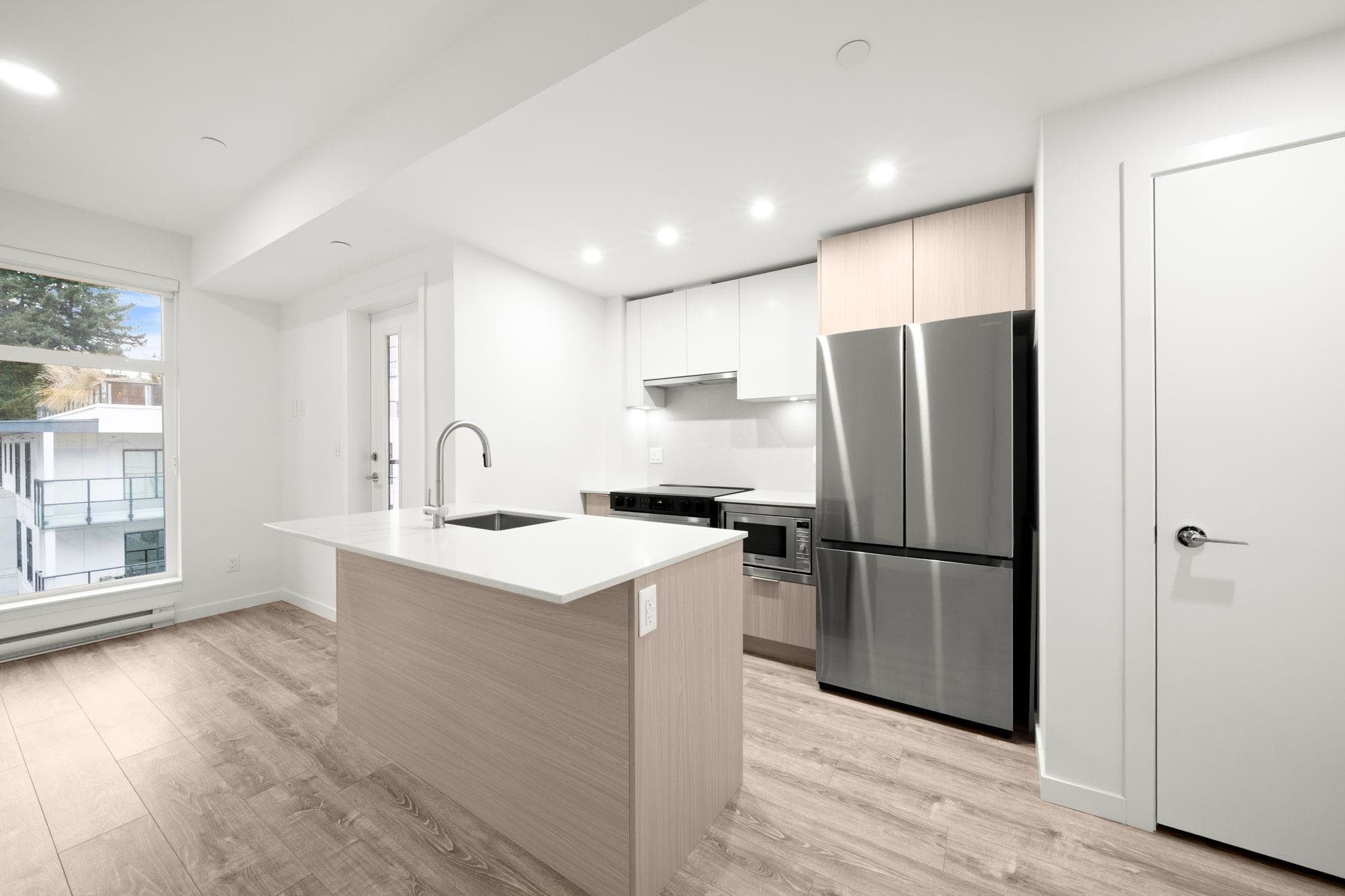 420 - 10828 139a Street, Surrey, V3R 0H3 — photo 3