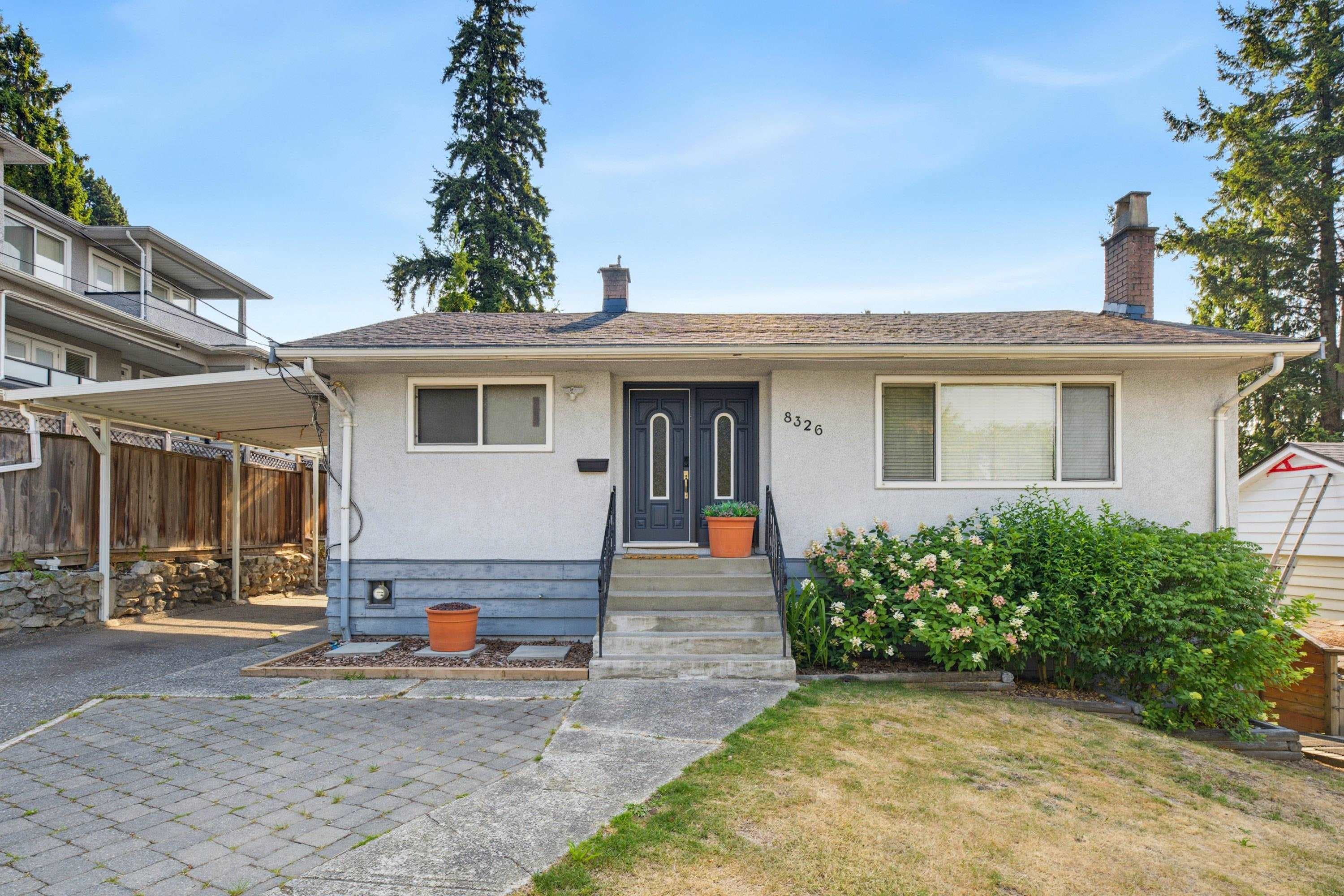 8326 Royal Oak Avenue, Burnaby, V5J 4L2 — photo 1