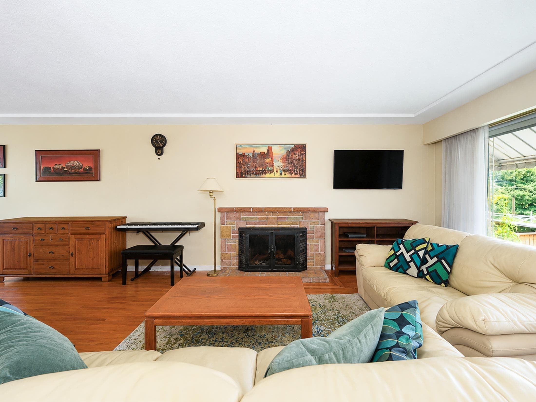 8259 10th Avenue, Burnaby, V3N 2S6 — photo 5