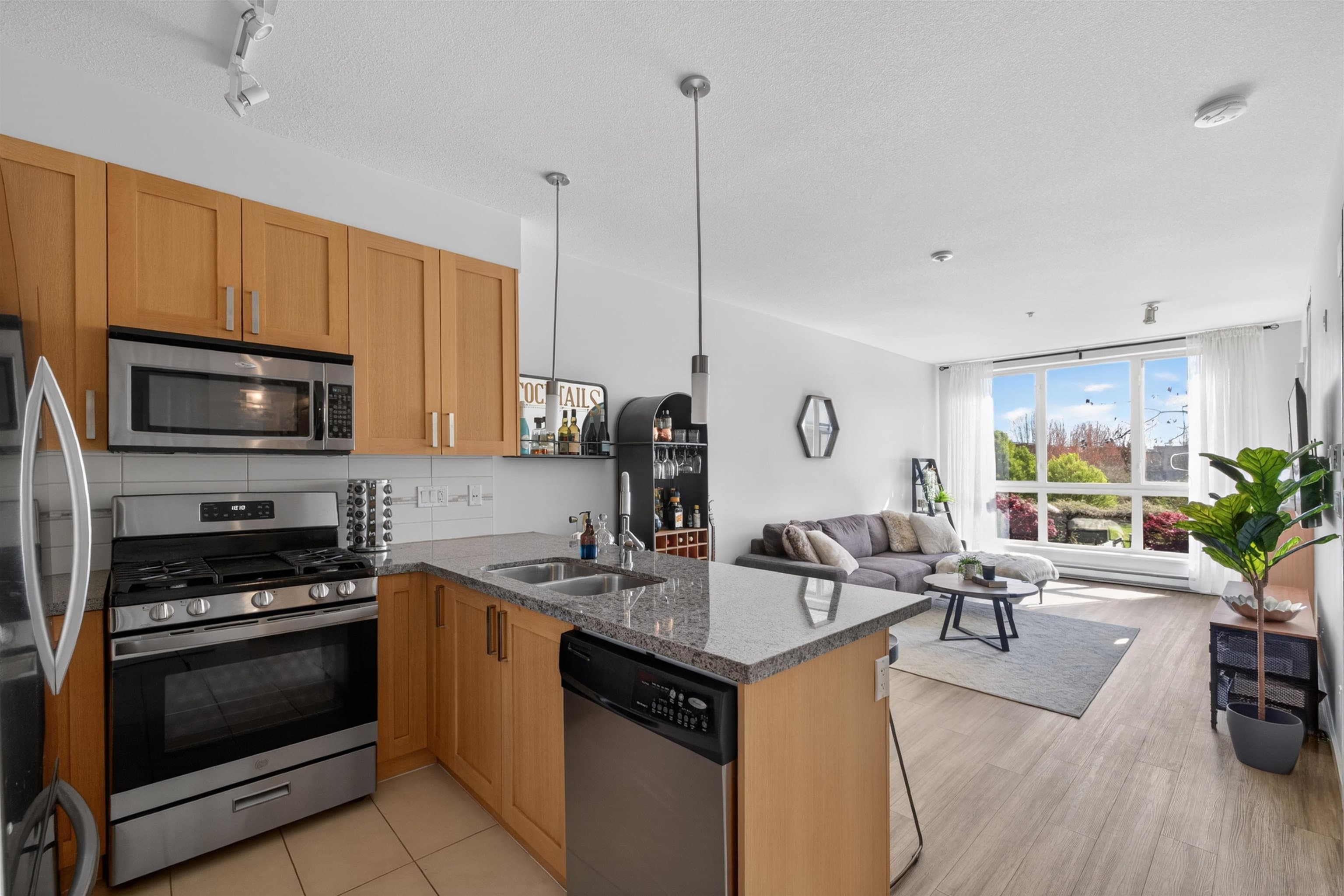 329 - 15918 26 Avenue, Surrey