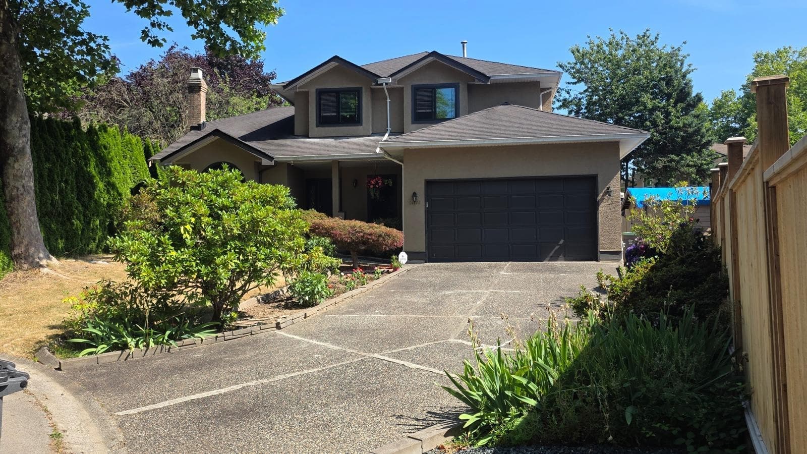 14166 84b Avenue, Surrey, V3W 0W5 — photo 1