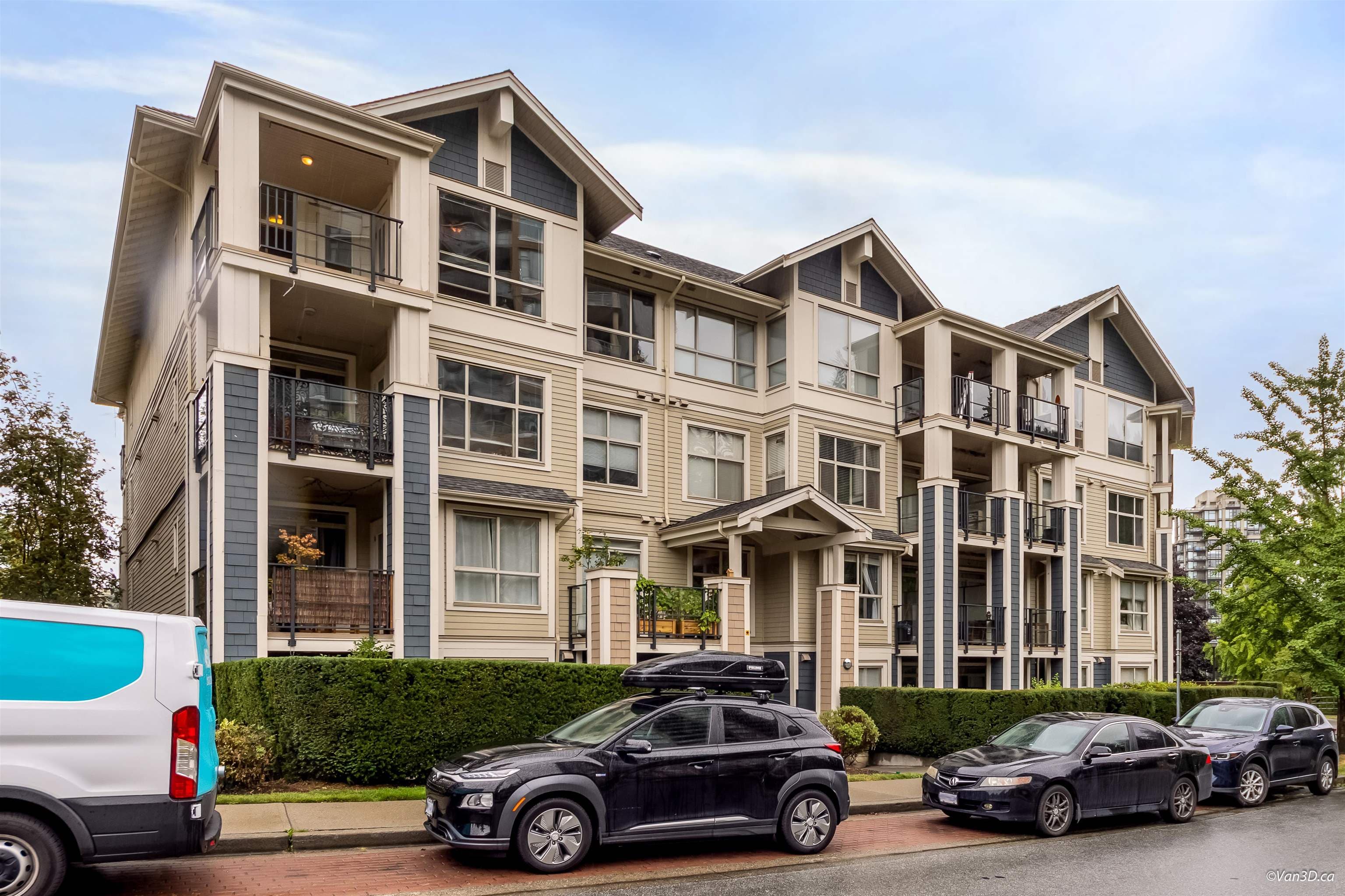 401 - 275 Ross Drive, New Westminster, V3L 0B6 — photo 1