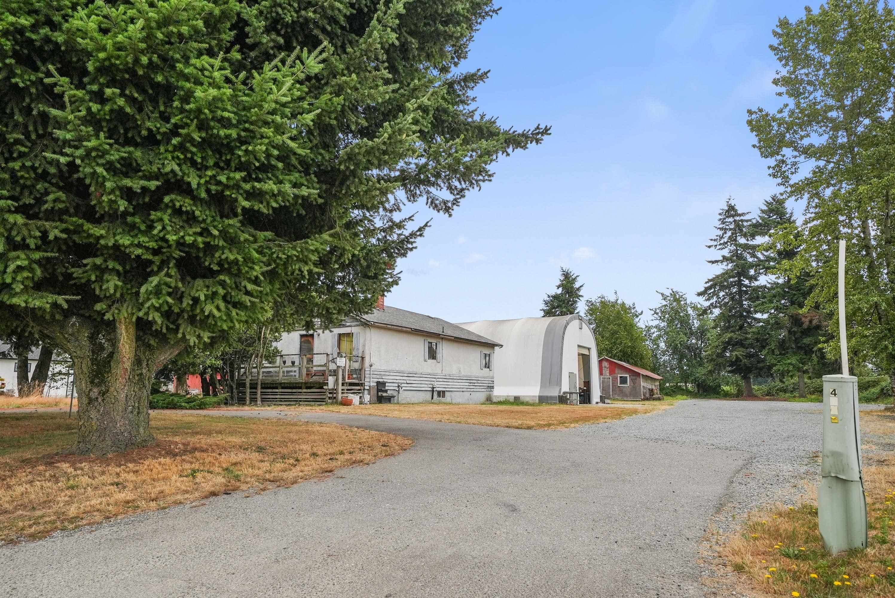 1414 Tracey Street, Abbotsford, V2T 6G3 — photo 1