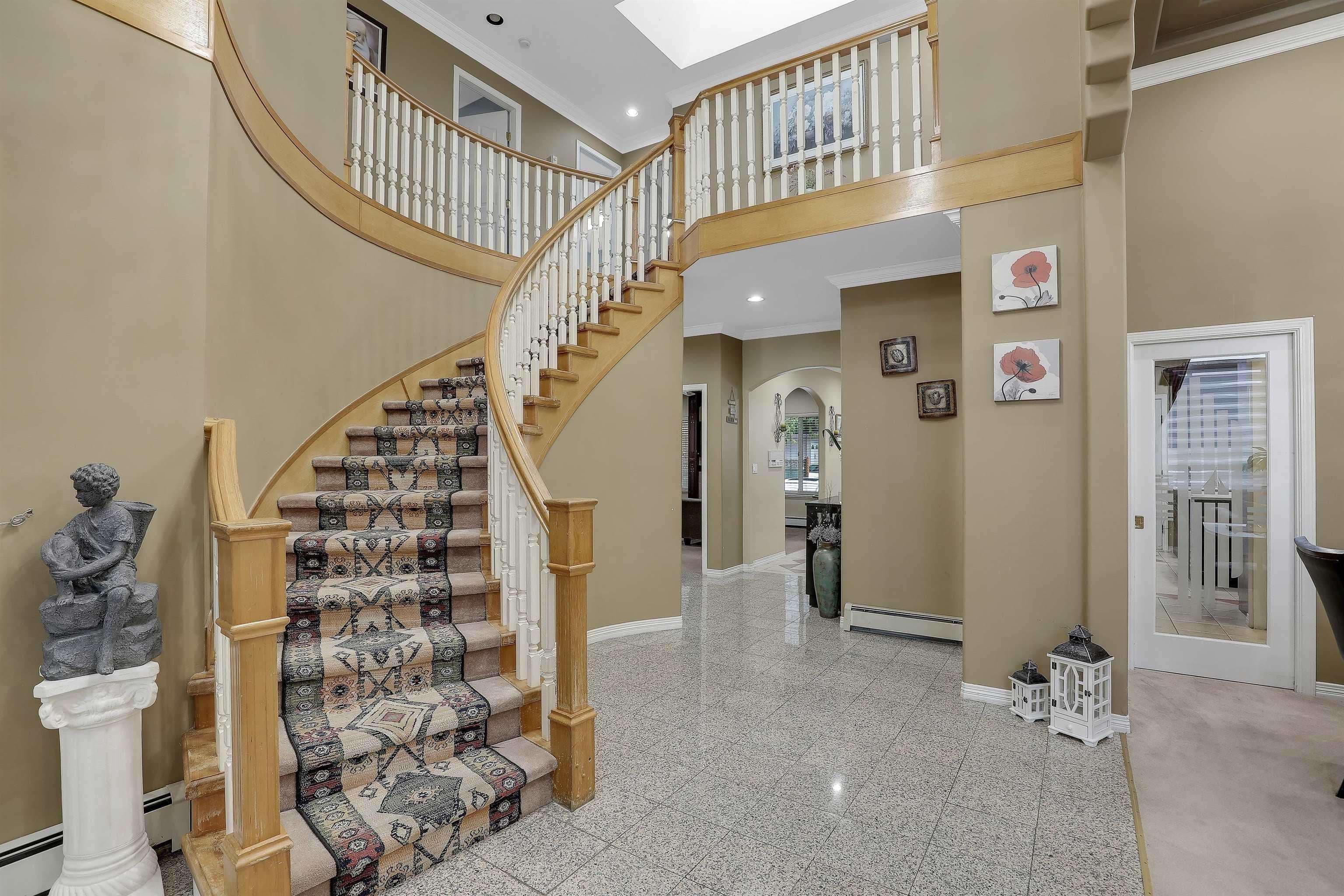 6125 132a Street, Surrey, V3X 3J6 — photo 3