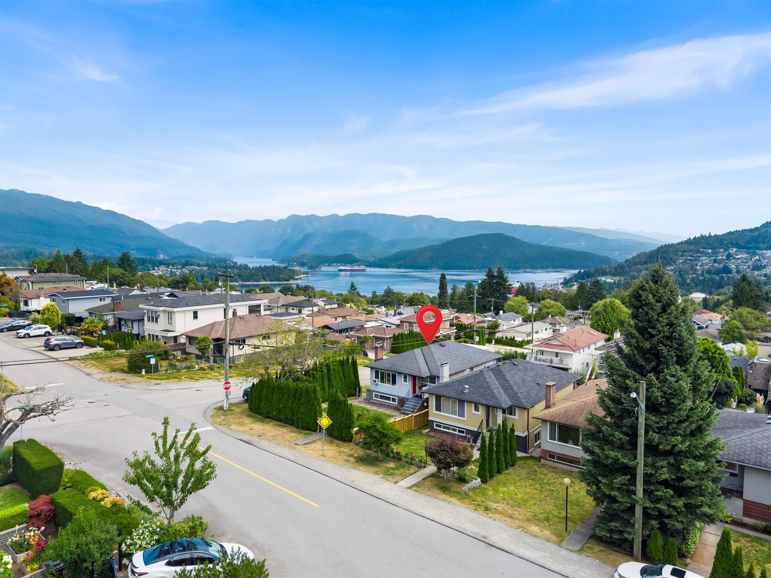 6 Sea Avenue, Burnaby, V5B 3W6 — photo 1