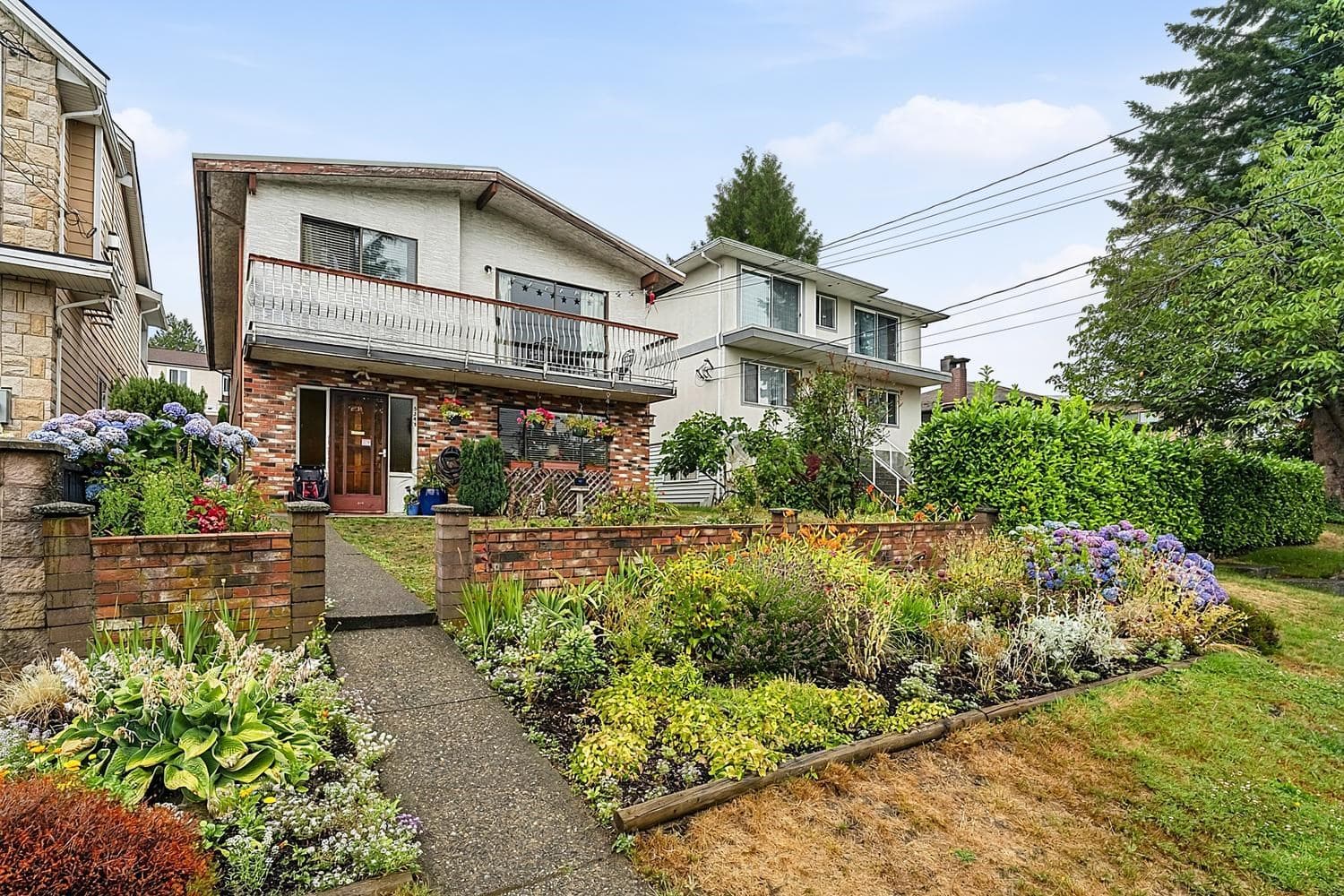 5343 Neville Street, Burnaby, V5J 2H6 — photo 2