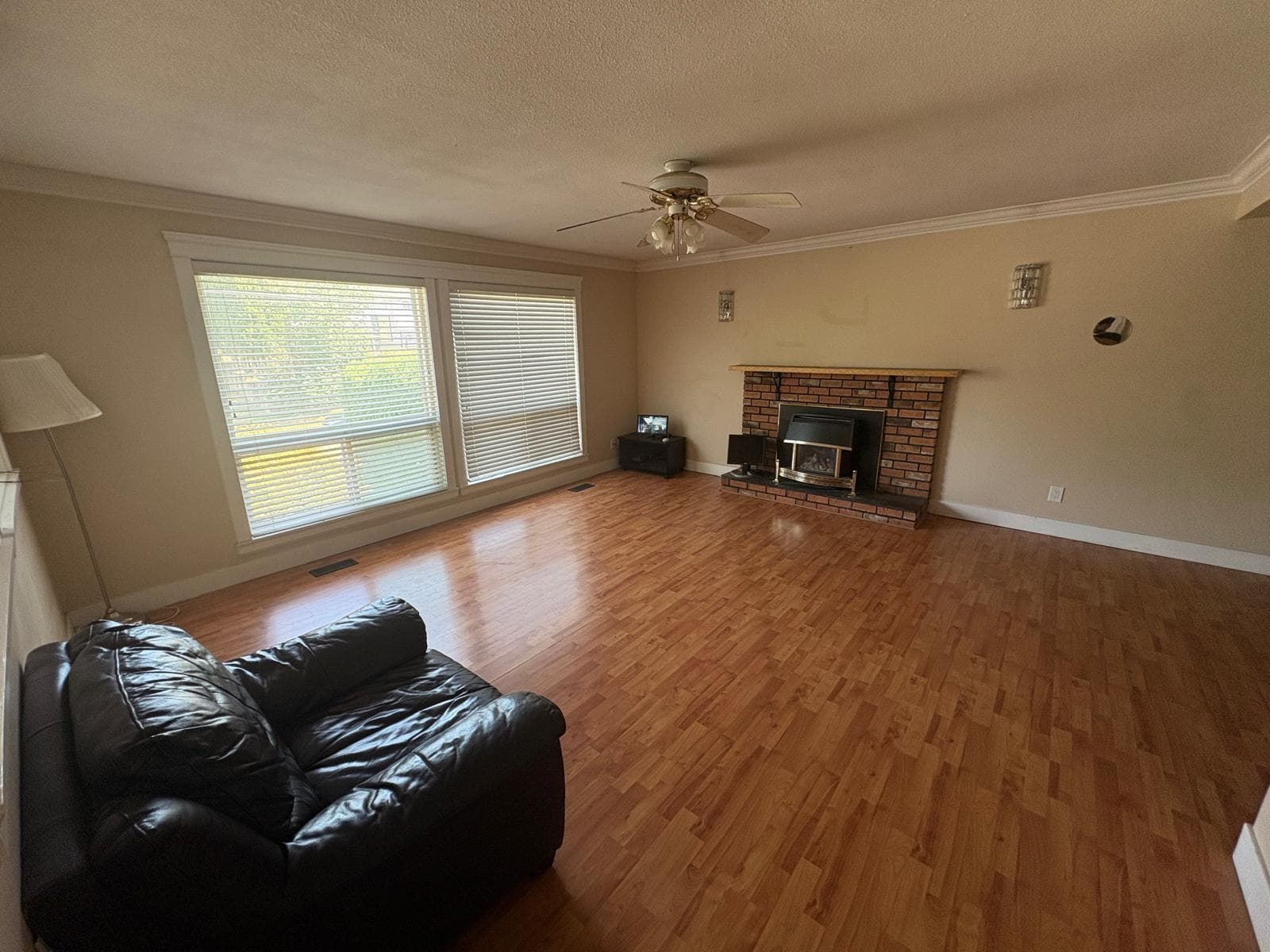 2755 Springhill Street, Abbotsford, V2T 3V8 — photo 3