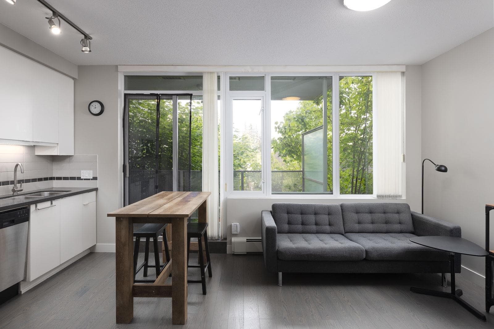 307 - 9025 Highland Court, Burnaby, V5A 0A8 — photo 4