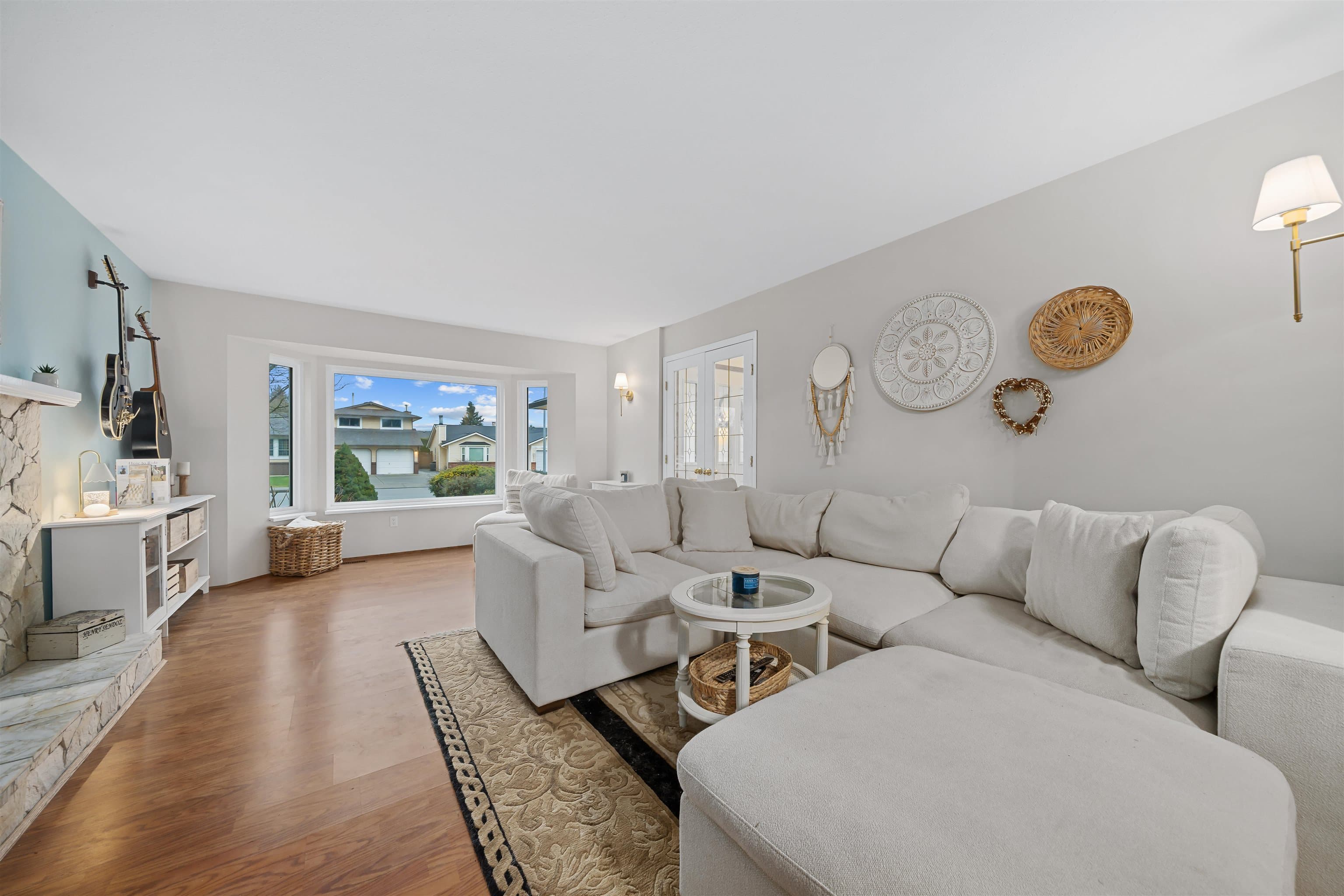 19566 Park Road, Pitt Meadows, V3Y 1B1 — photo 5