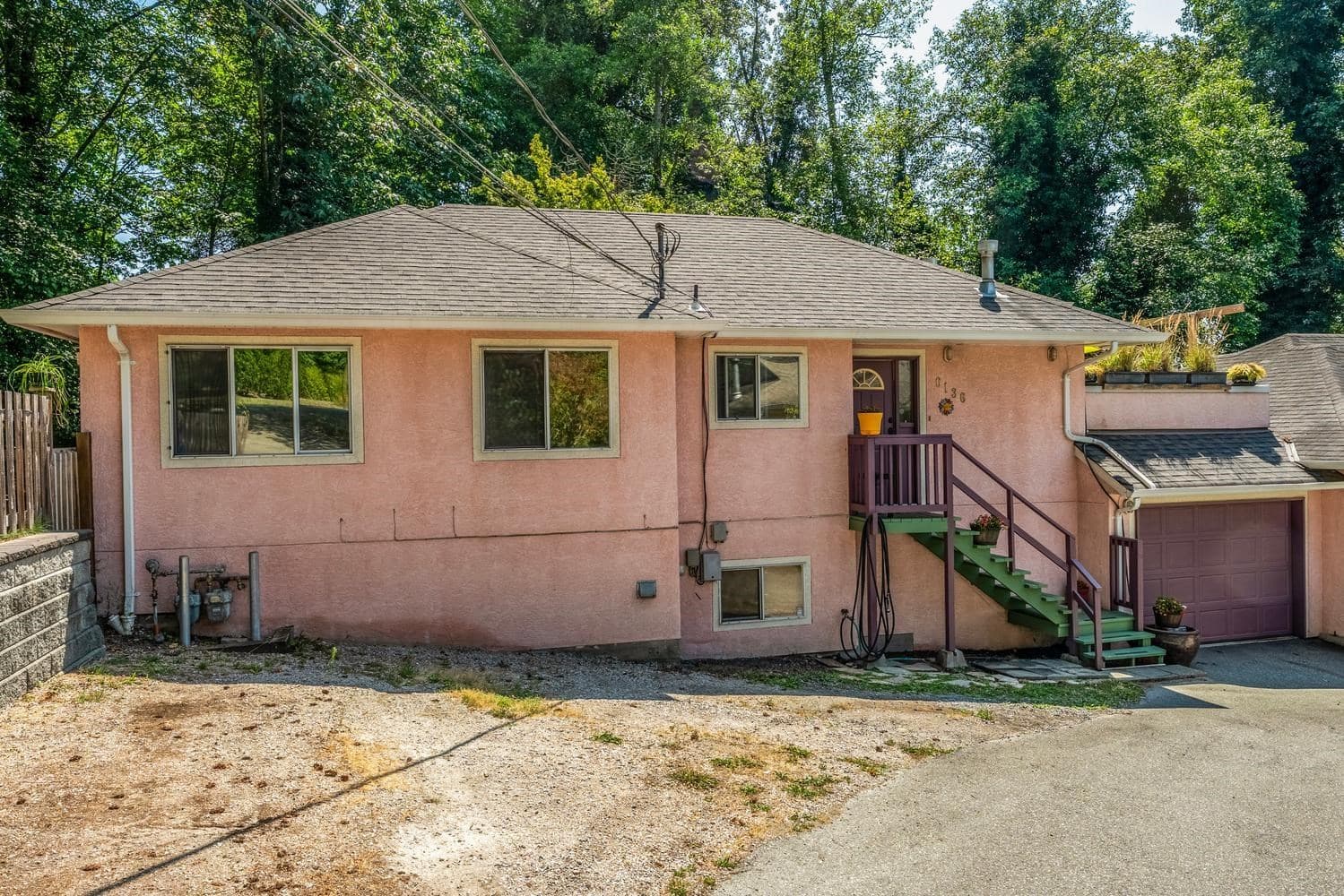 6136 Marine Drive, Burnaby, V3N 2Y1 — photo 2