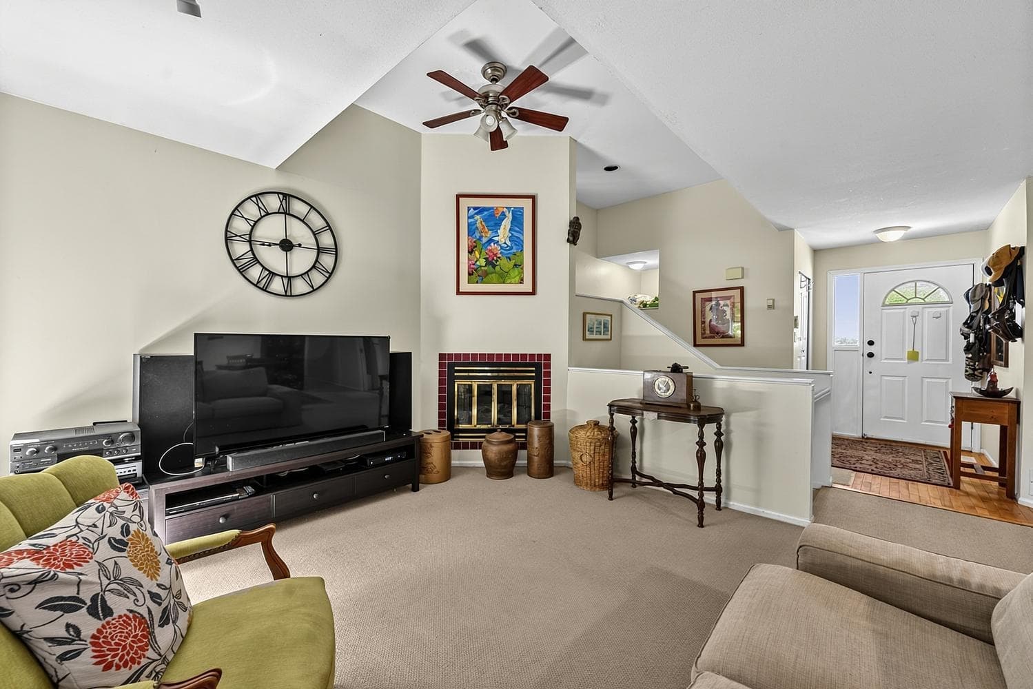 6136 Marine Drive, Burnaby, V3N 2Y1 — photo 4