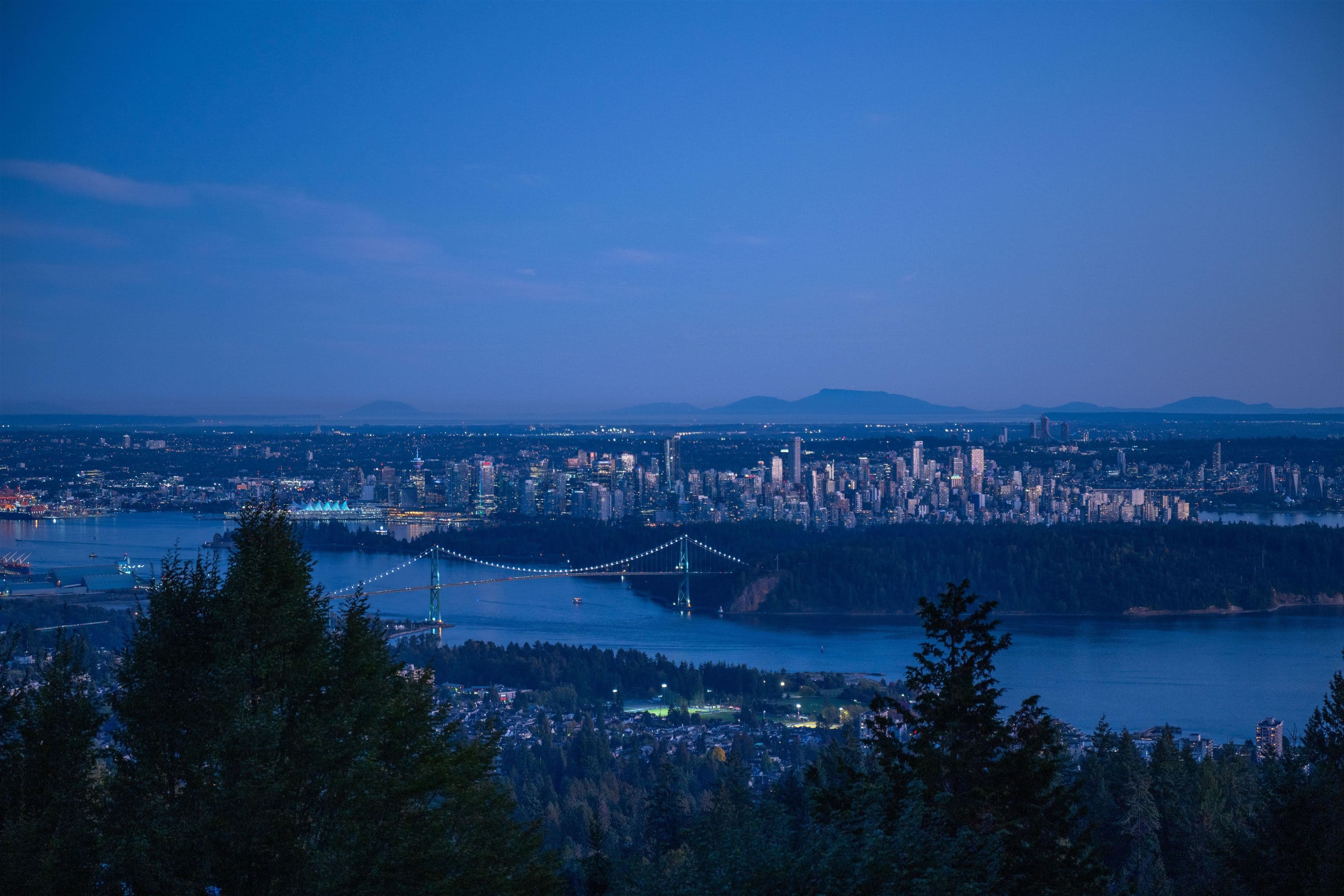 2673 Finch Hill, West Vancouver, V7S 3H3 — photo 2