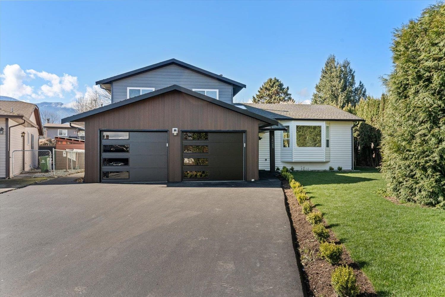 6425 Swanson Street, Chilliwack, V2R 1R2 — photo 3