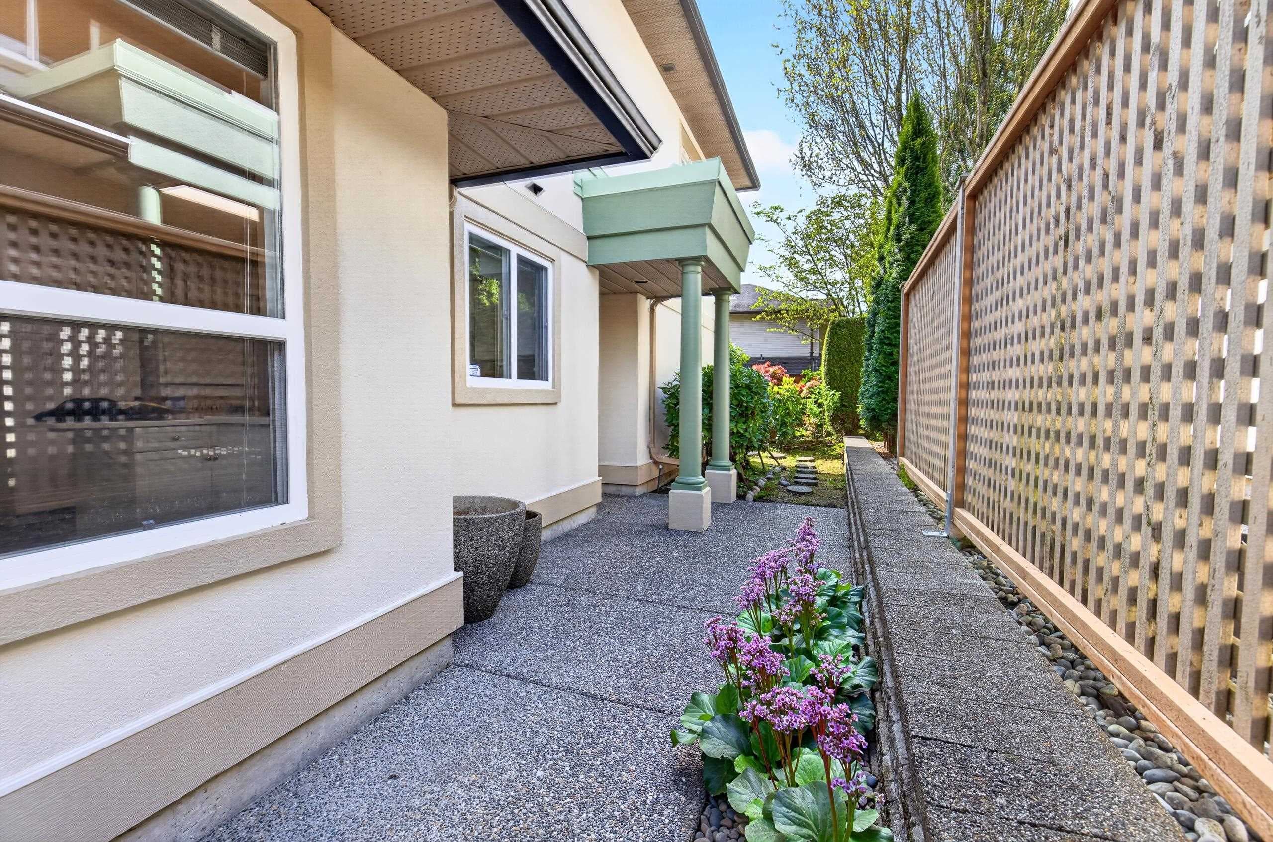 249 - 13888 70 Avenue, Surrey, V3W 0R8 — photo 4