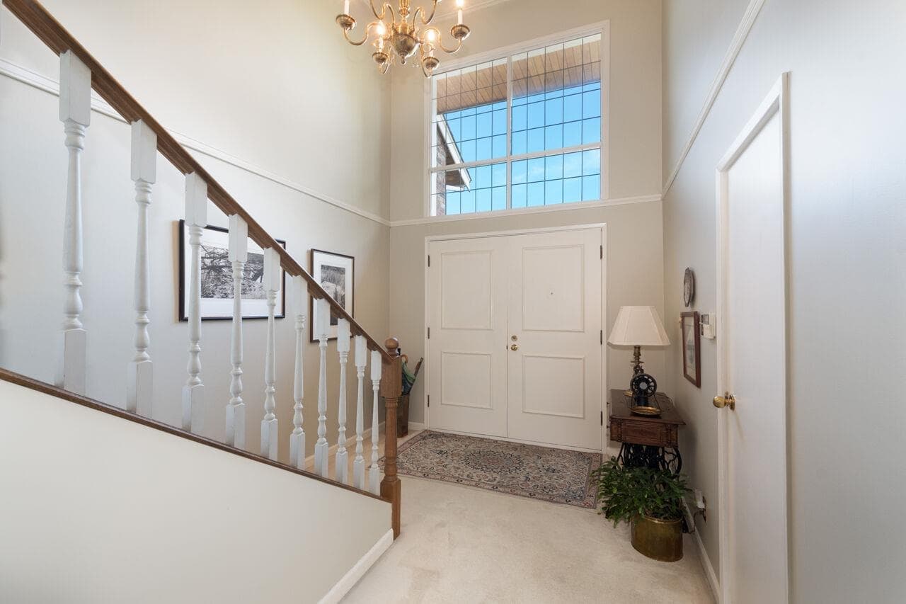 805 Younette Drive, West Vancouver, V7T 1T1 — photo 2