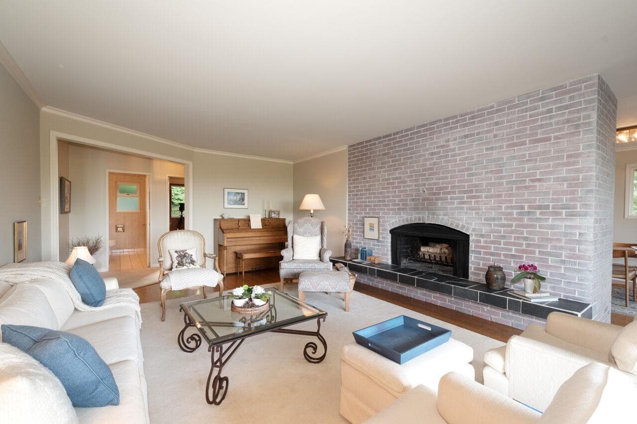 805 Younette Drive, West Vancouver, V7T 1T1 — photo 5