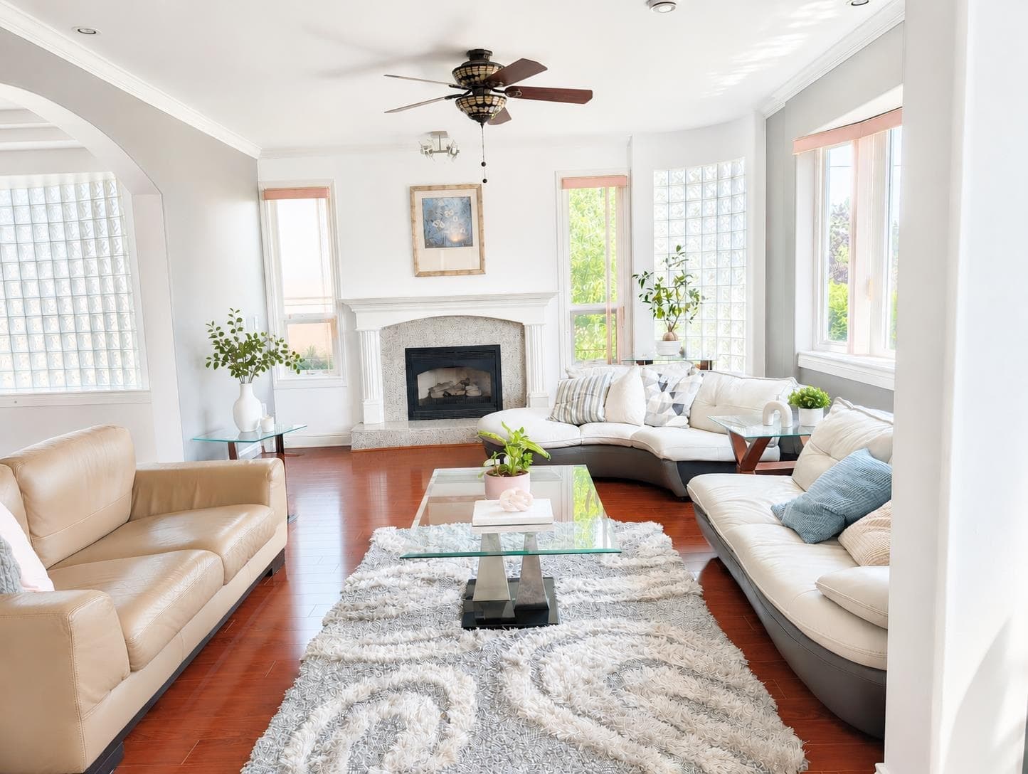8155 15th Avenue, Burnaby, V3N 1X4 — photo 3
