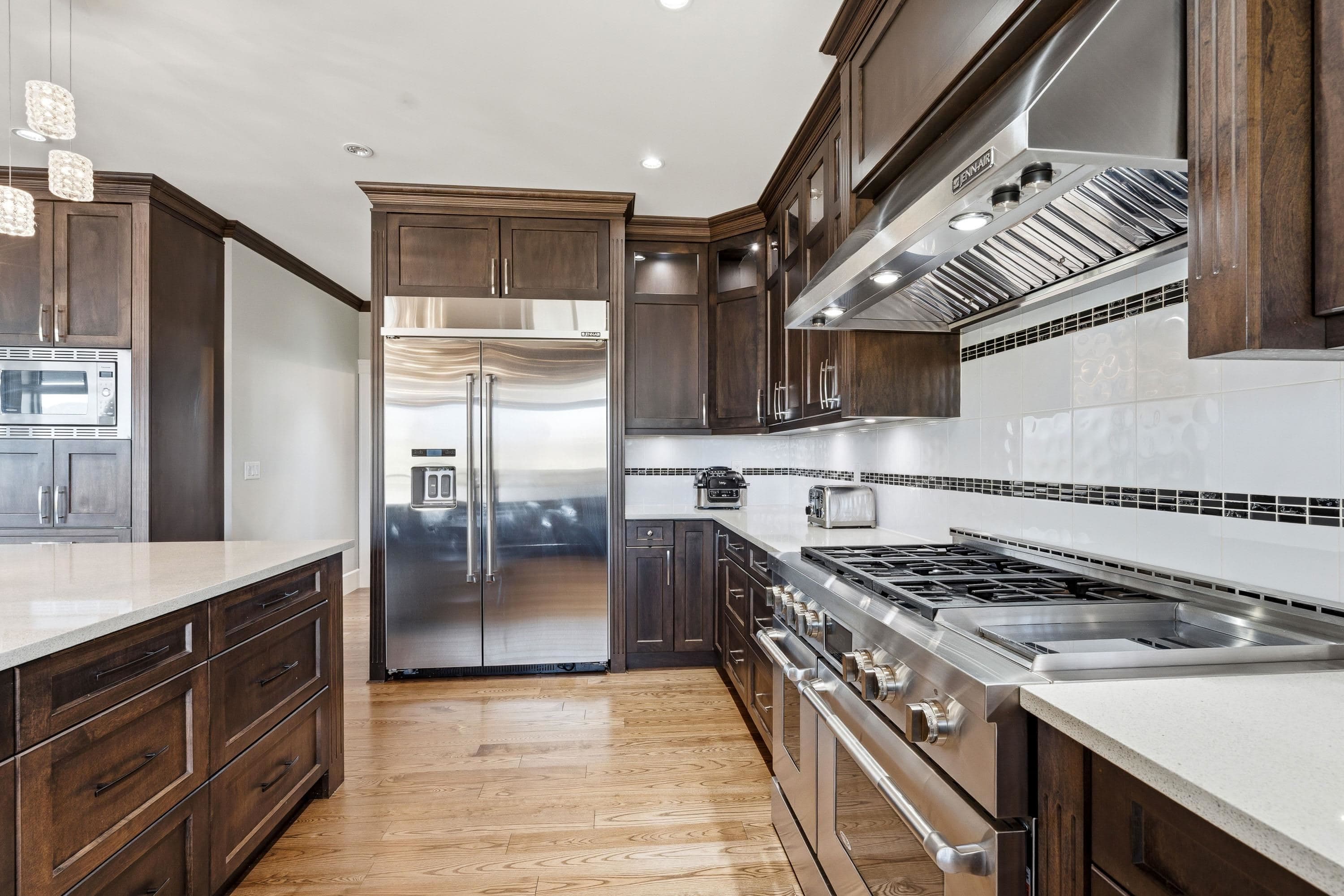 11011 Carmichael Street, Maple Ridge, V2W 0H3 — photo 5