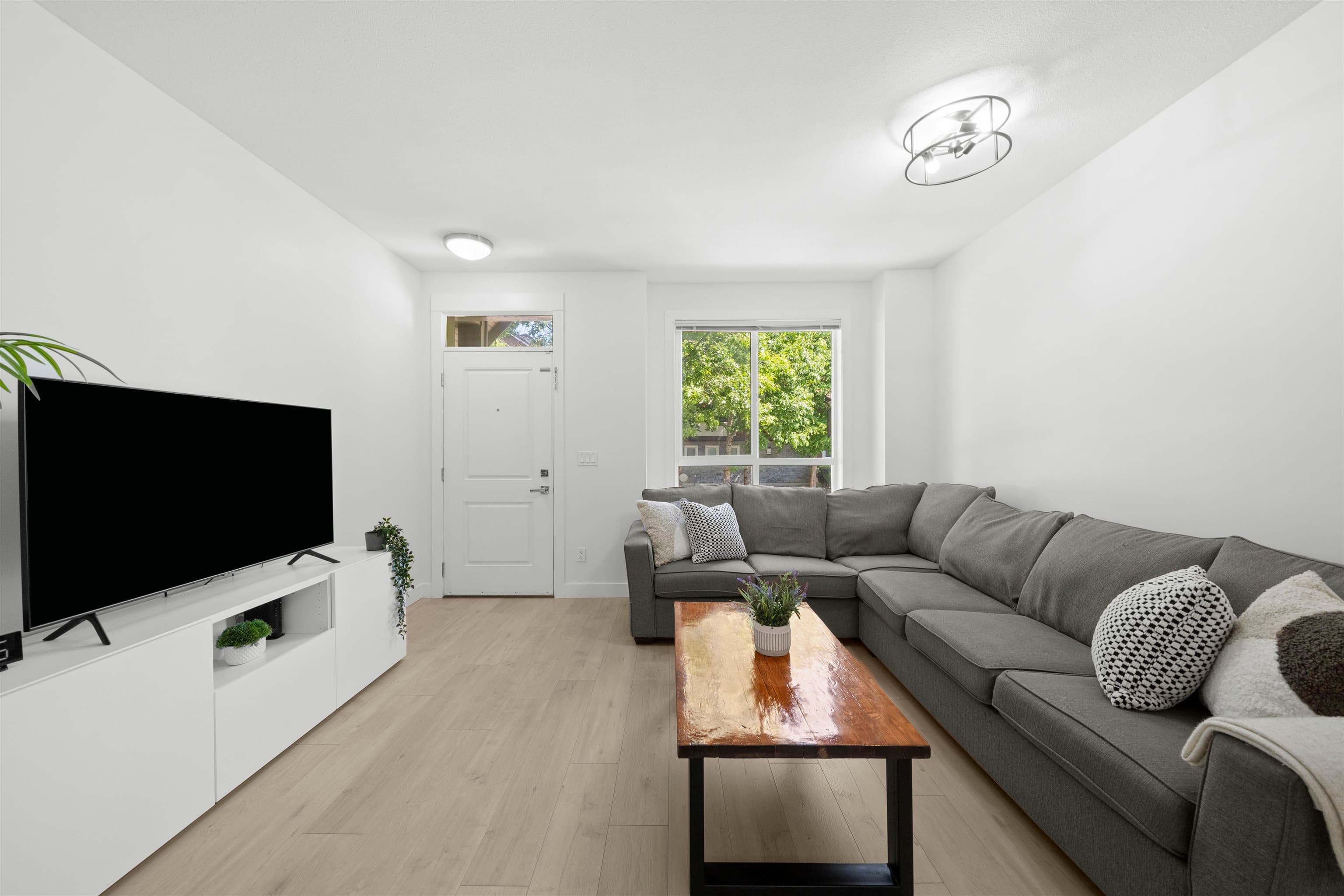 3 - 3395 Galloway Avenue, Coquitlam, V3E 0H2 — photo 4