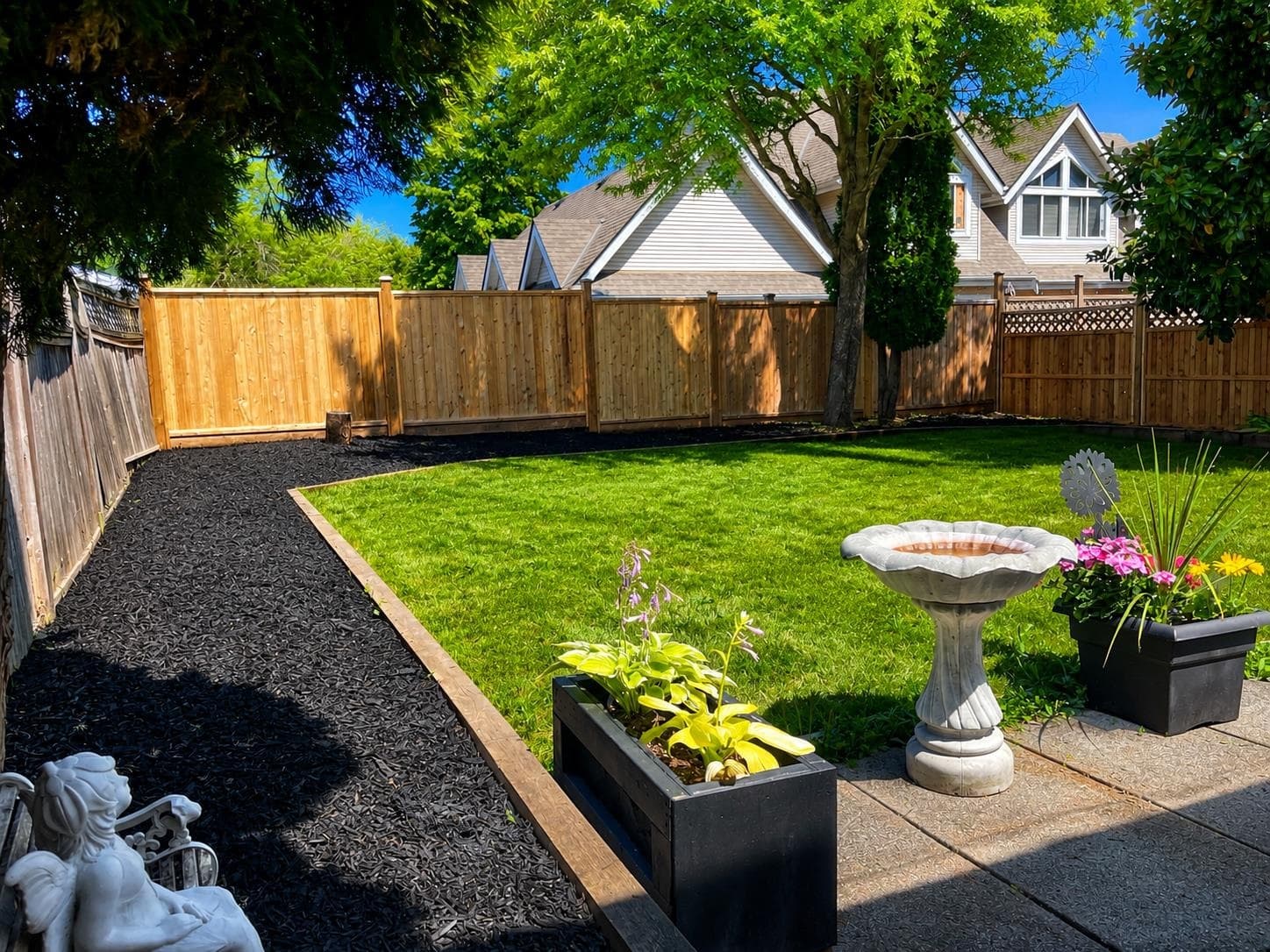 2283 Willoughby Court, Langley, V3W 1K5 — photo 2